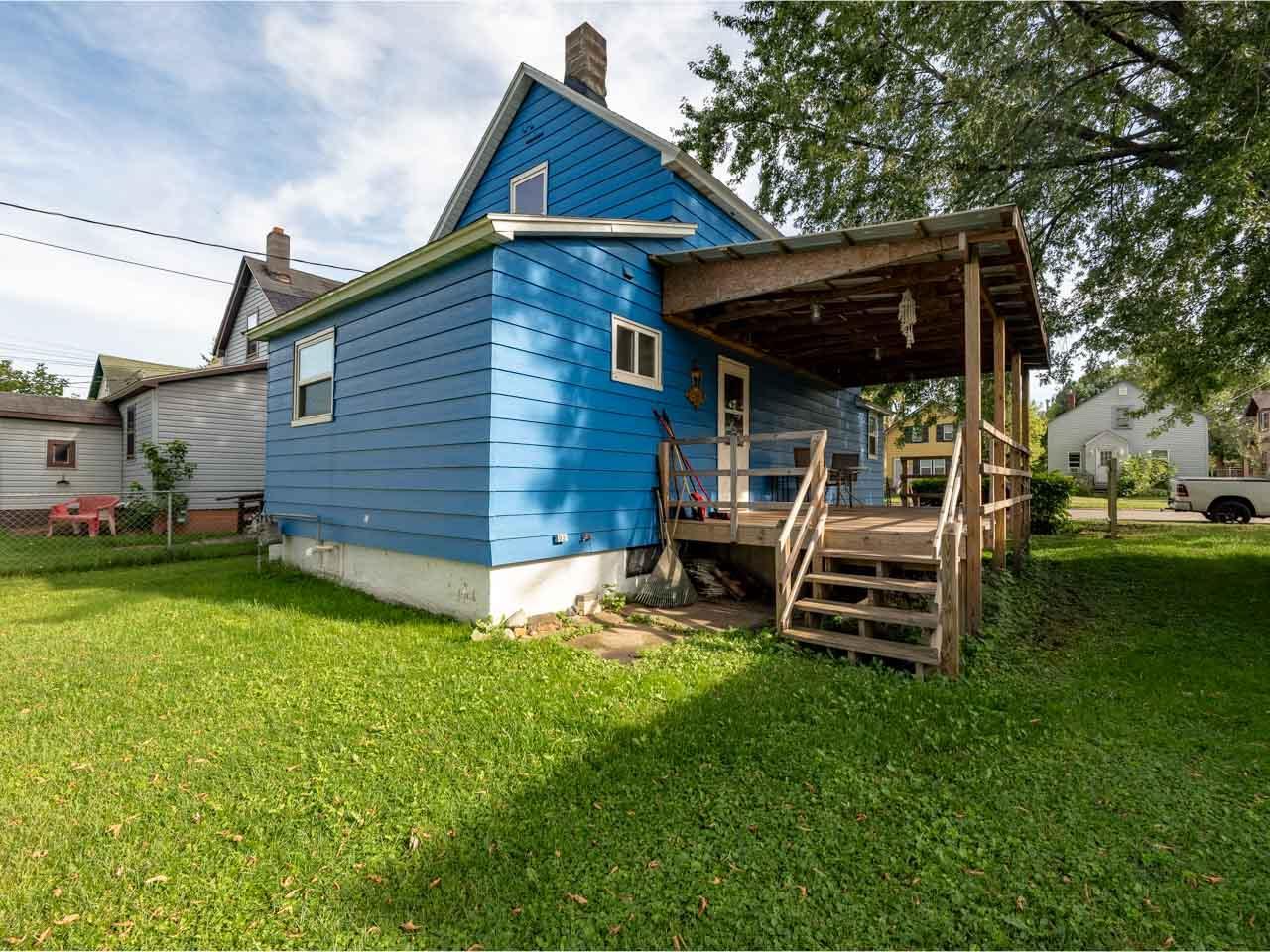 1940 single family home for sale at 220 W Howard Avenue in Keewatin, MN — 2 bed, 1 bath (photo 16 of 27)