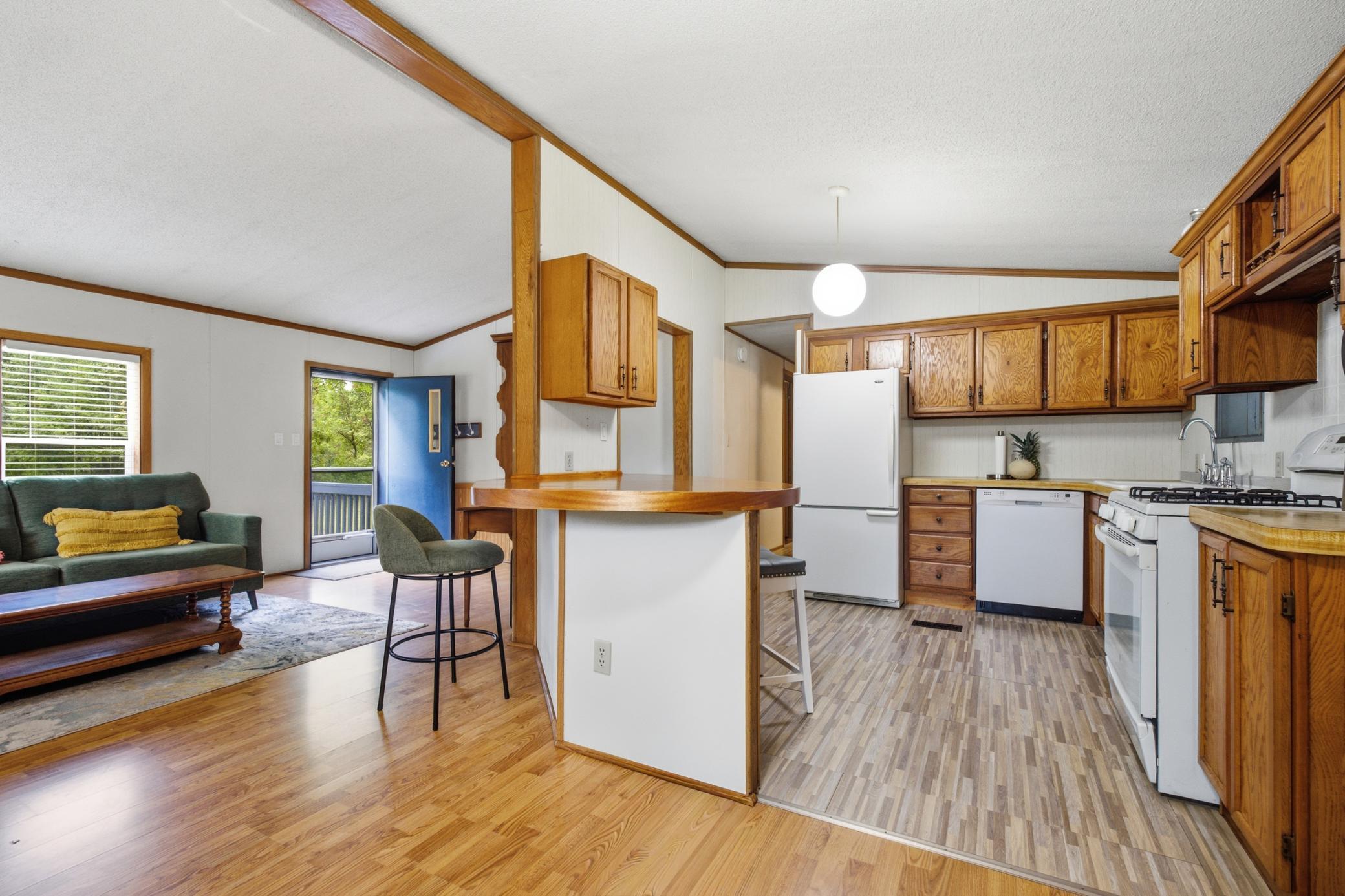 1991 single family home for sale at 5189 Brandon Way in Brainerd, MN — 3 bed, 2 bath (photo 9 of 43)