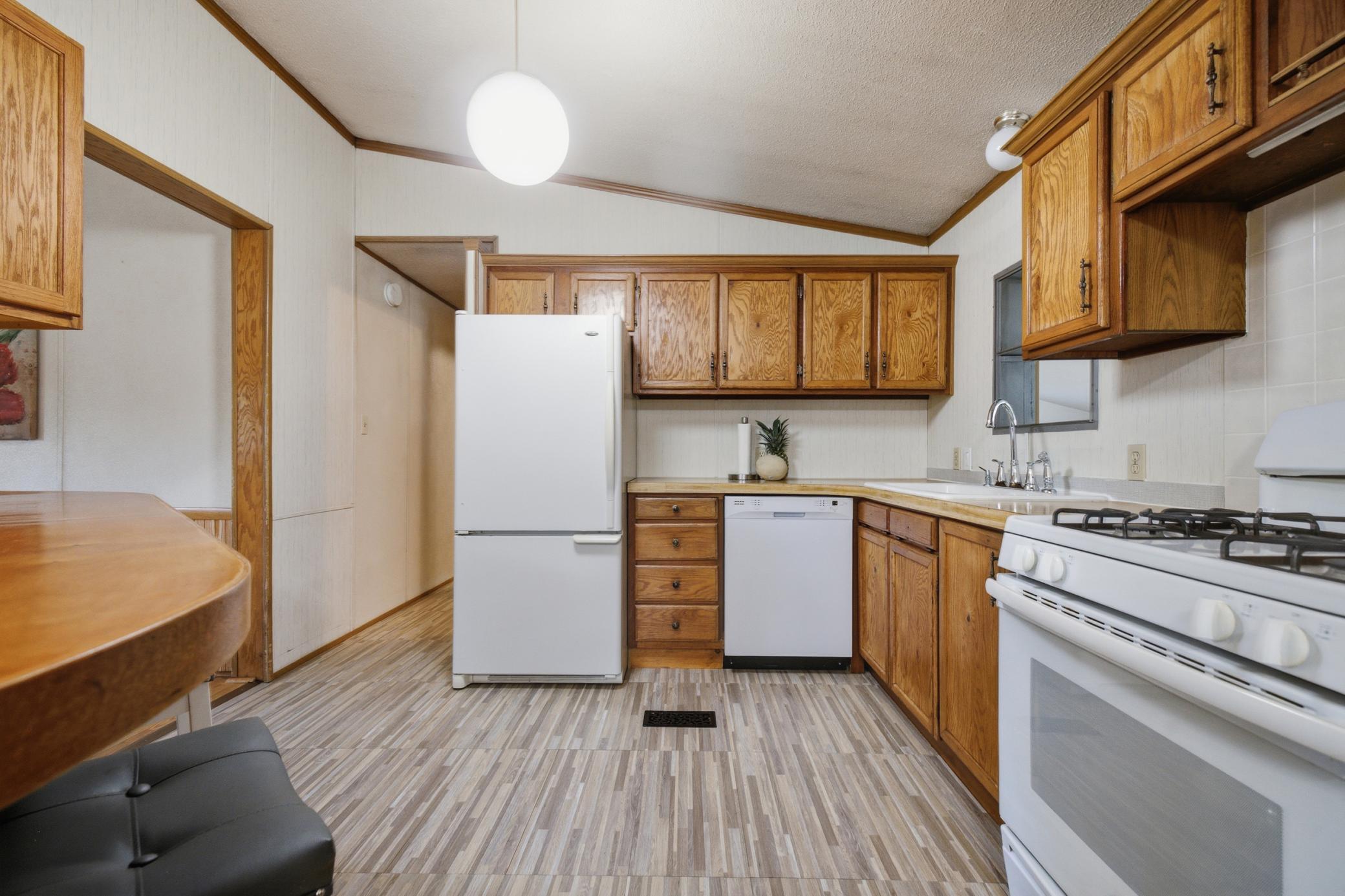 1991 single family home for sale at 5189 Brandon Way in Brainerd, MN — 3 bed, 2 bath (photo 10 of 43)