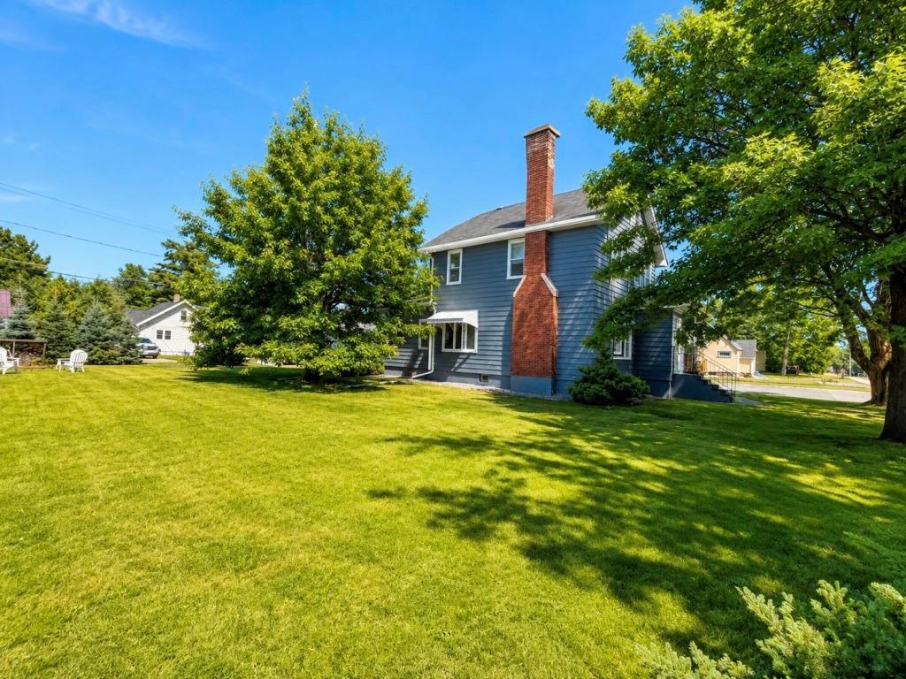 1911 single family home for sale at 502 W 3rd Avenue in Keewatin, MN — 3 bed, 3 bath (photo 40 of 46)