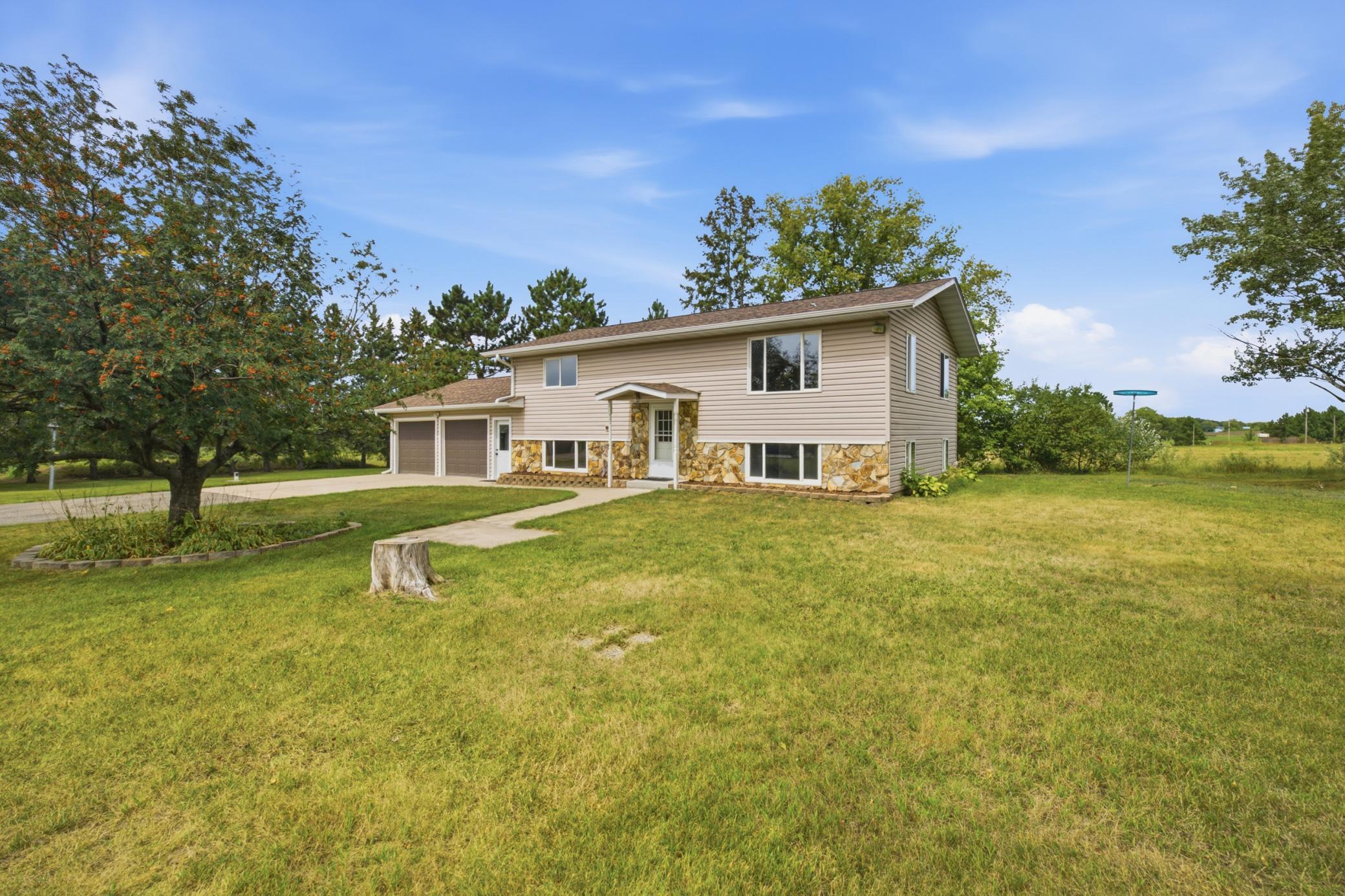 1977 single family home for sale at 4647 County Road 121 in Fort Ripley, MN — 4 bed, 2 bath (photo 39 of 44)