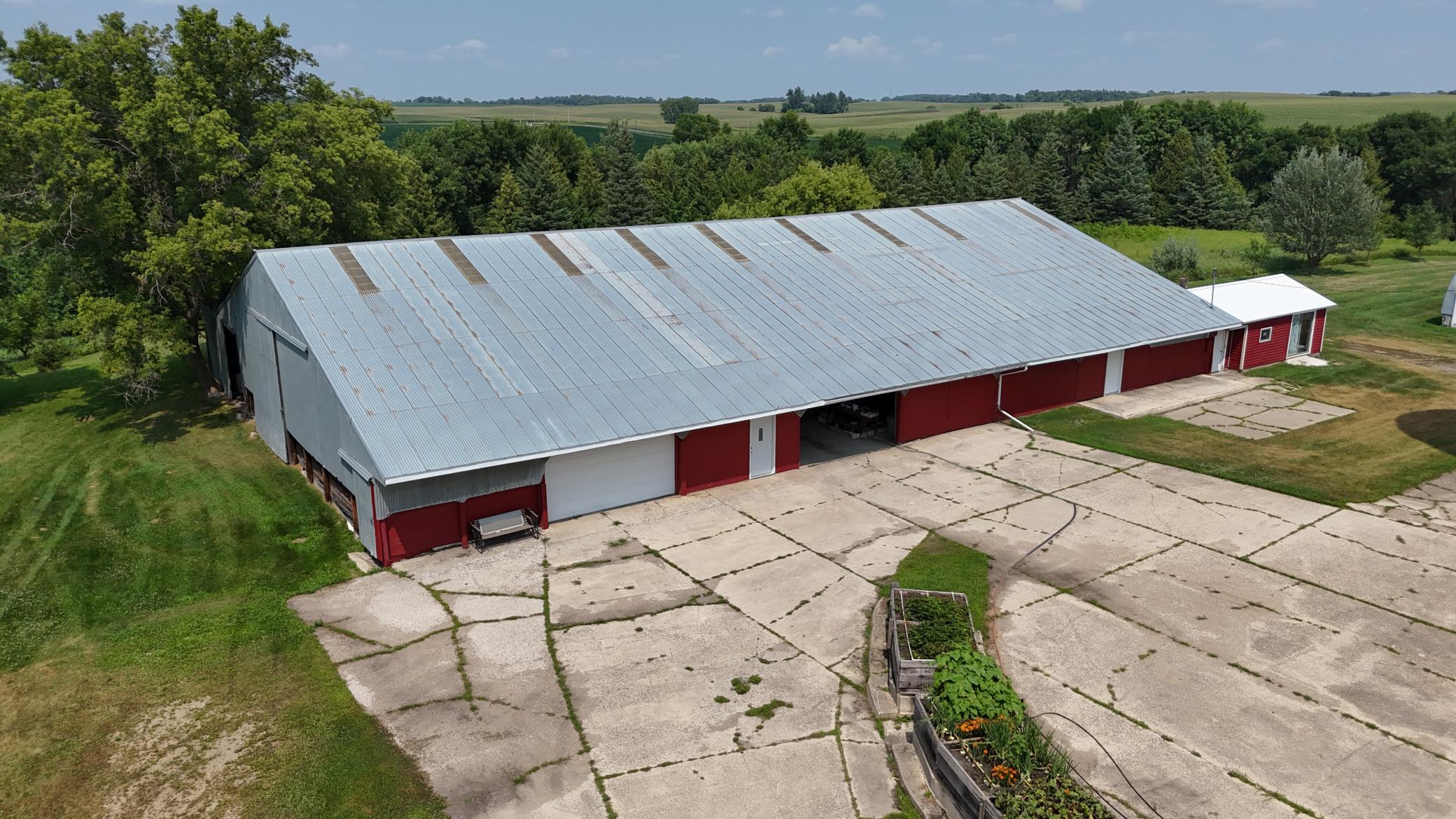 1960 single family home for sale at 11952 Carnation Lane SW in Farwell, MN — 4 bed, 4 bath (photo 12 of 119)