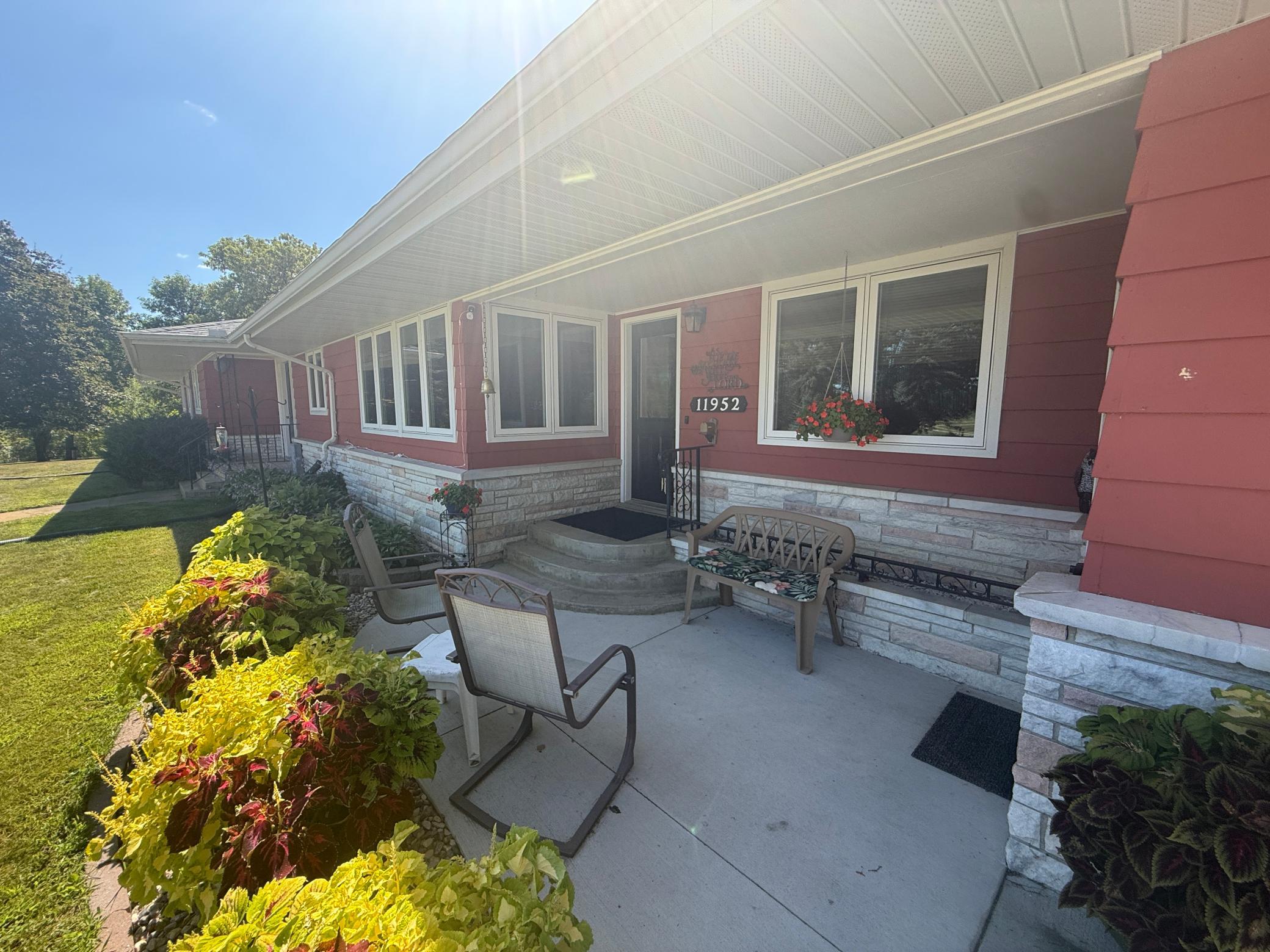 1960 single family home for sale at 11952 Carnation Lane SW in Farwell, MN — 4 bed, 4 bath (photo 15 of 119)