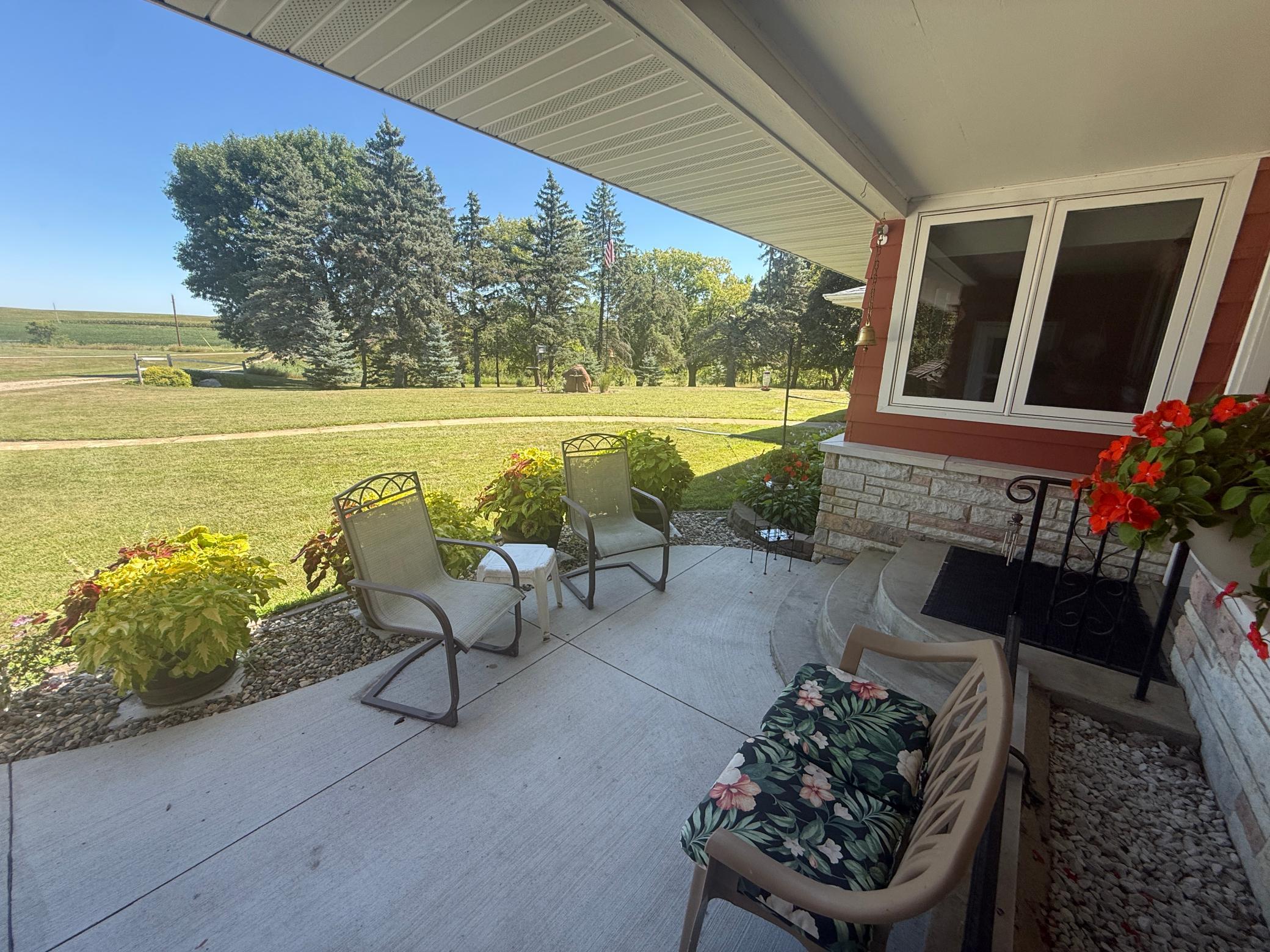 1960 single family home for sale at 11952 Carnation Lane SW in Farwell, MN — 4 bed, 4 bath (photo 16 of 119)