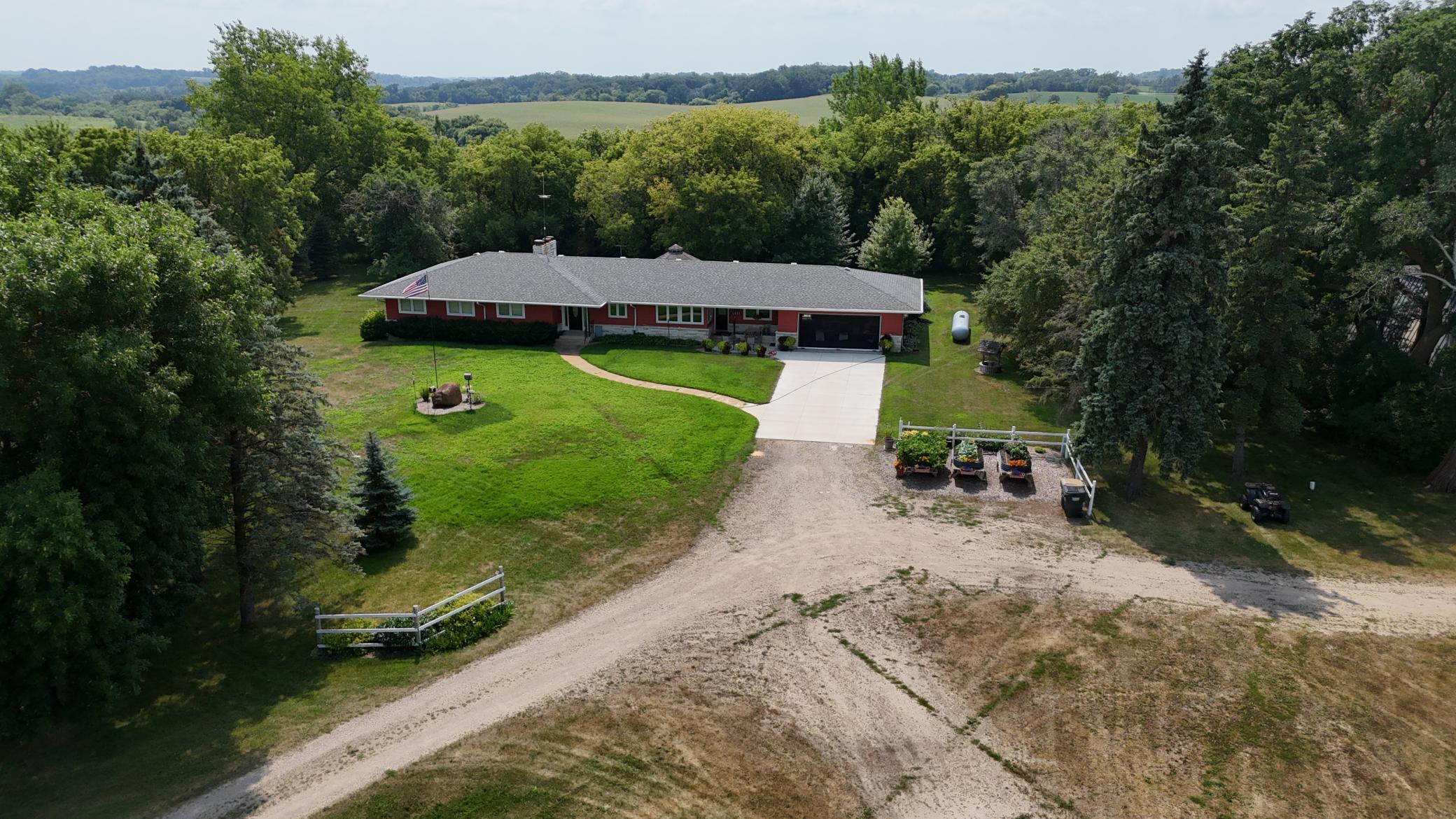 1960 single family home for sale at 11952 Carnation Lane SW in Farwell, MN — 4 bed, 4 bath (photo 3 of 119)