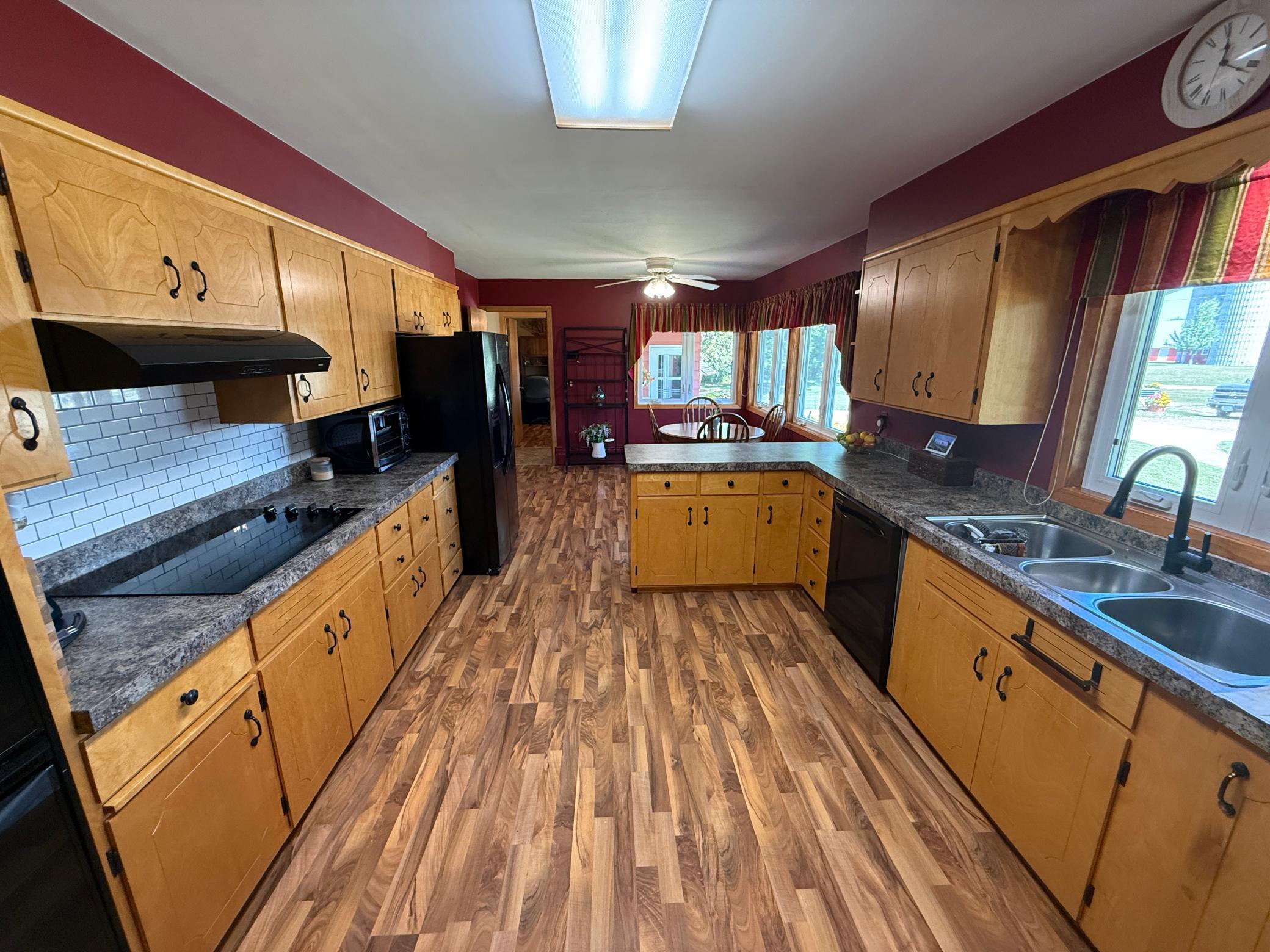 1960 single family home for sale at 11952 Carnation Lane SW in Farwell, MN — 4 bed, 4 bath (photo 32 of 119)