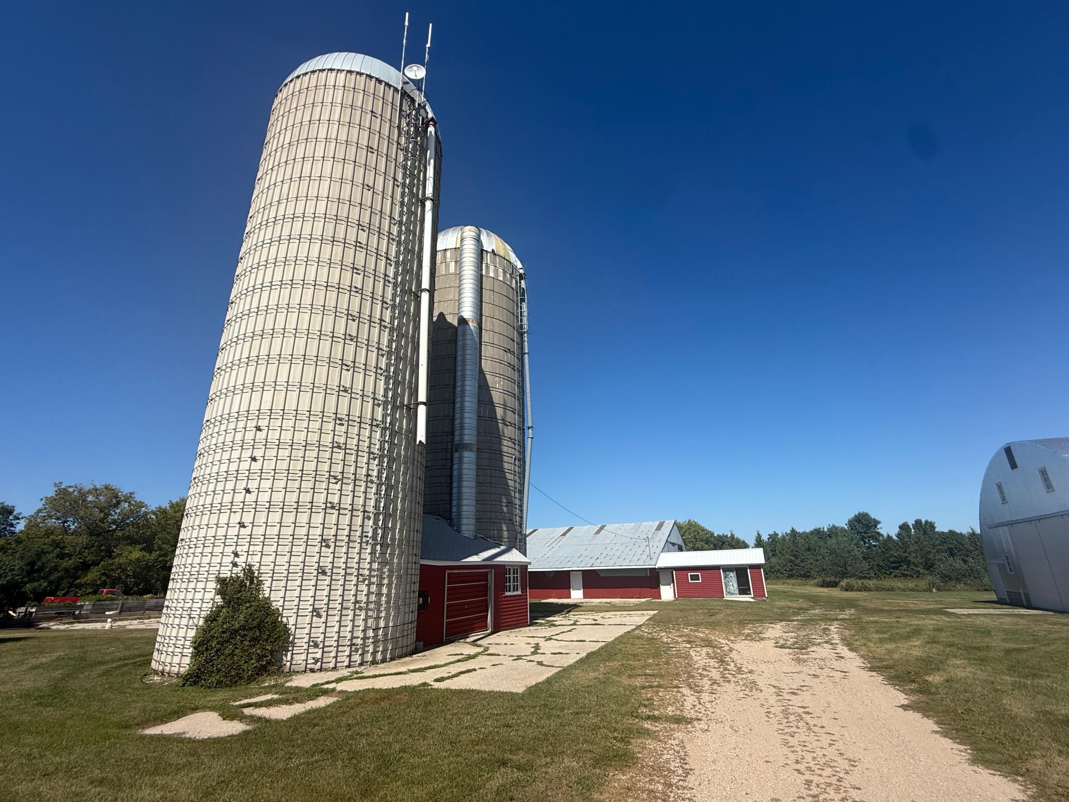 1960 single family home for sale at 11952 Carnation Lane SW in Farwell, MN — 4 bed, 4 bath (photo 81 of 119)