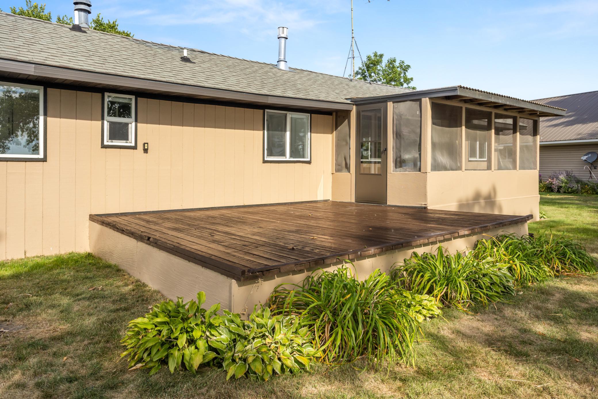 1973 single family home for sale at 43740 Bass Harbor Road in Pelican Rapids, MN — 2 bed, 1 bath (photo 23 of 45)