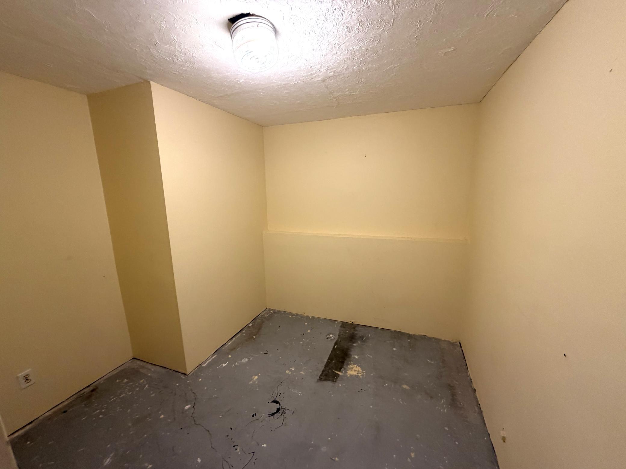 1986 twin home for sale at 1625 30th Avenue S in Fargo, ND — 3 bed, 2 bath (photo 11 of 27)