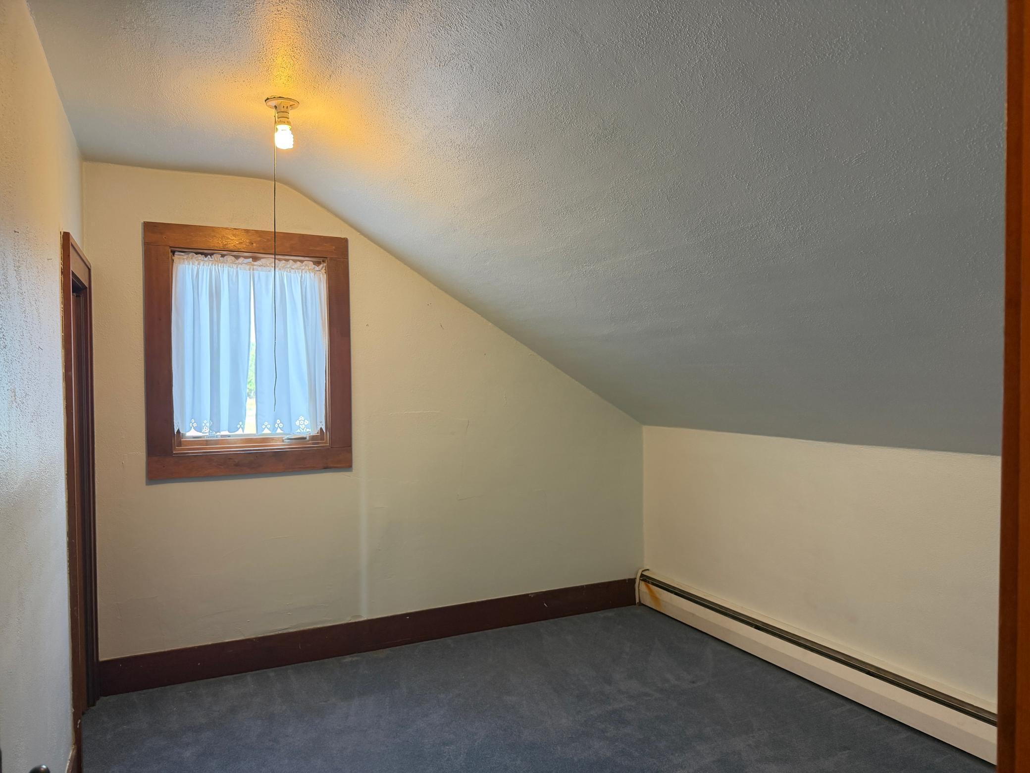 1945 single family home for sale at 6659 122nd Avenue SE in Lisbon, ND — 3 bed, 3 bath (photo 22 of 53)