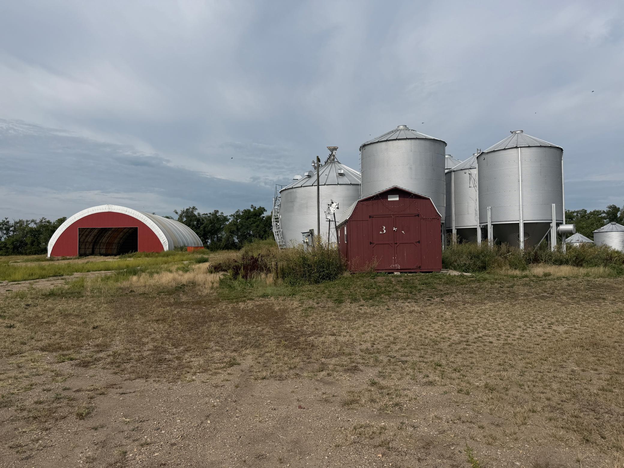 1945 single family home for sale at 6659 122nd Avenue SE in Lisbon, ND — 3 bed, 3 bath (photo 42 of 53)