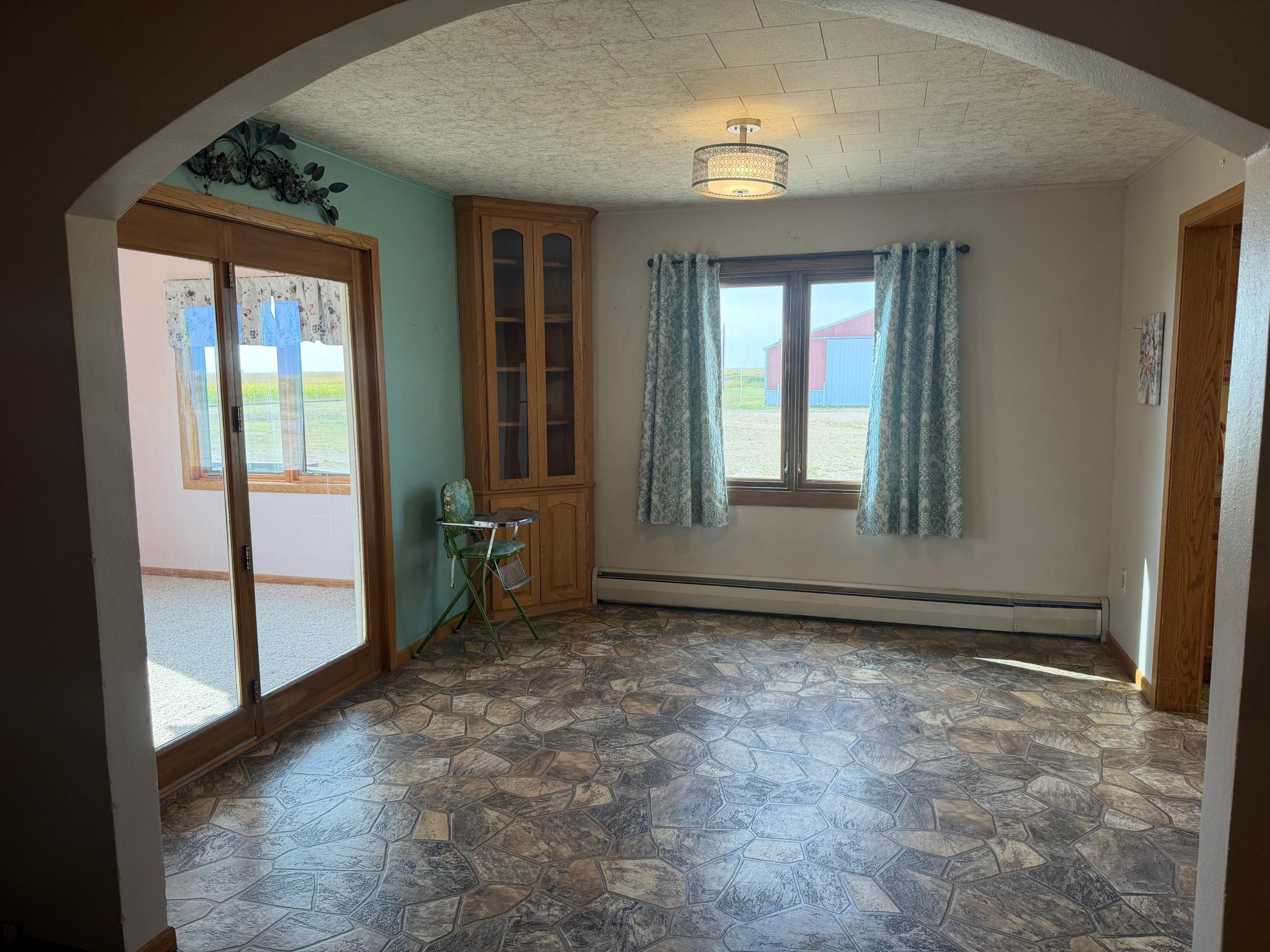 1945 single family home for sale at 6659 122nd Avenue SE in Lisbon, ND — 3 bed, 3 bath (photo 8 of 53)