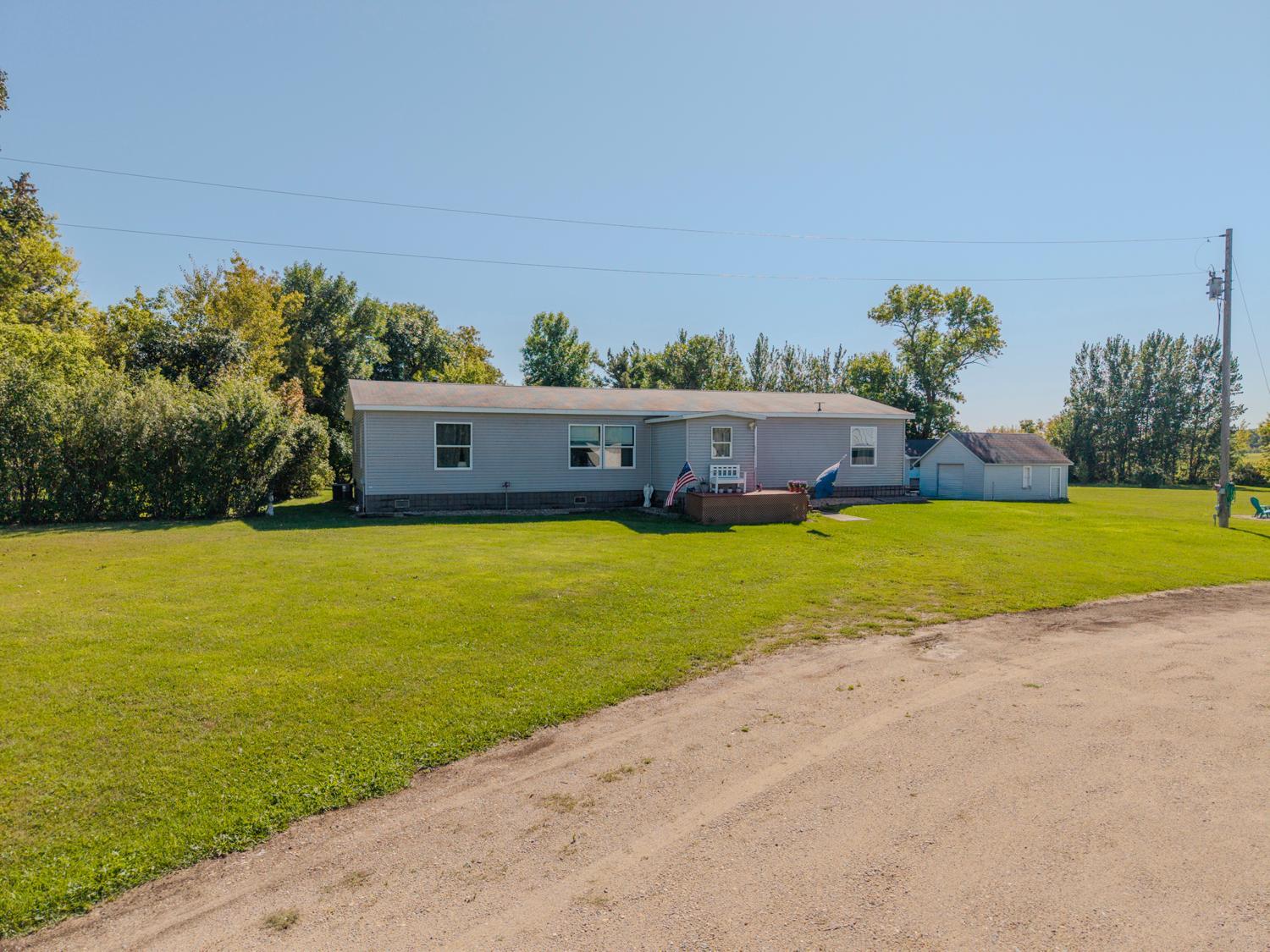 2012 single family home for sale at 26226 120th Avenue in Lake Park, MN — 4 bed, 2 bath (photo 25 of 44)