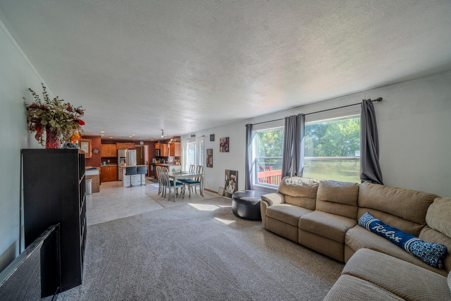 2012 single family home for sale at 26226 120th Avenue in Lake Park, MN — 4 bed, 2 bath (photo 5 of 44)