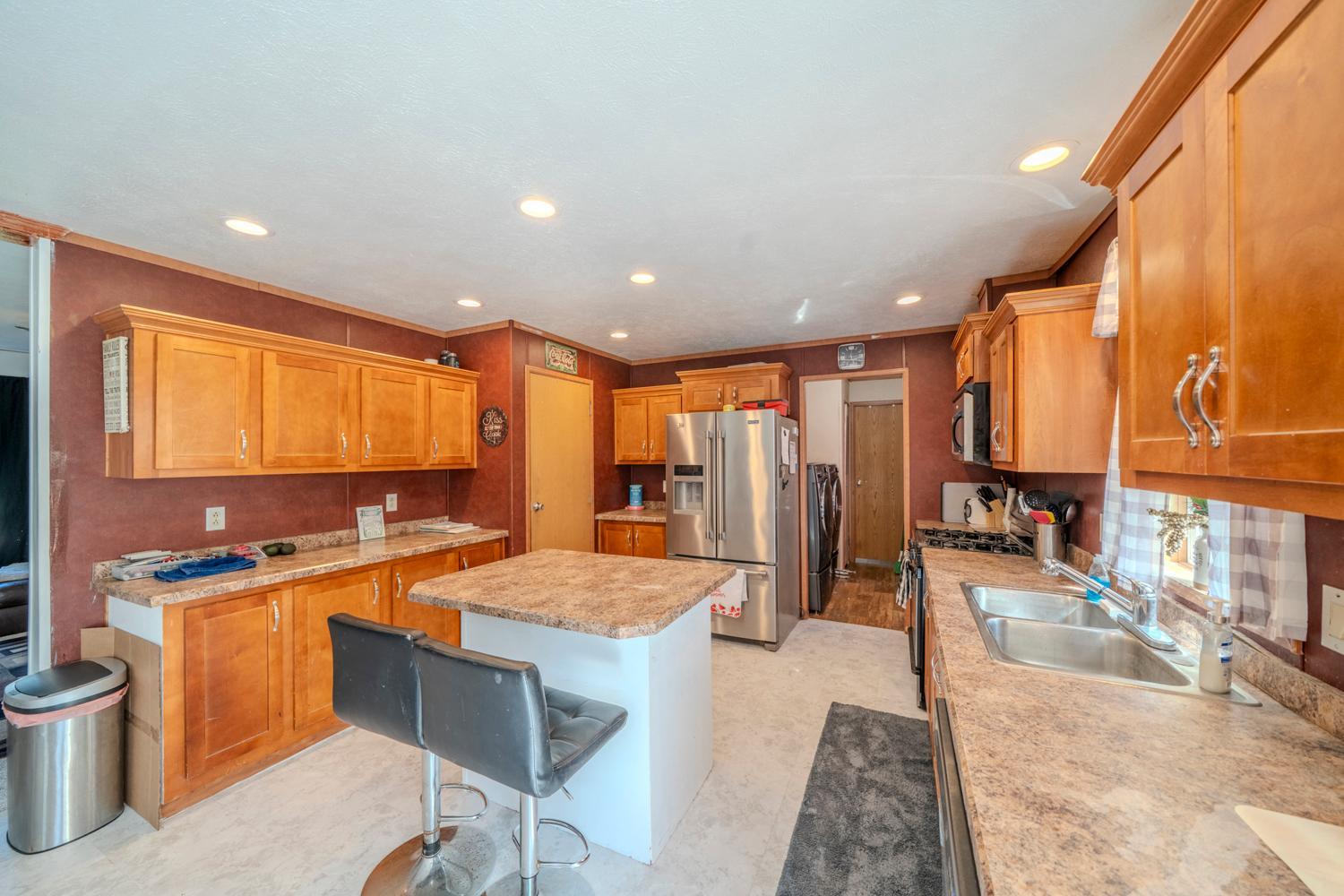 2012 single family home for sale at 26226 120th Avenue in Lake Park, MN — 4 bed, 2 bath (photo 7 of 44)