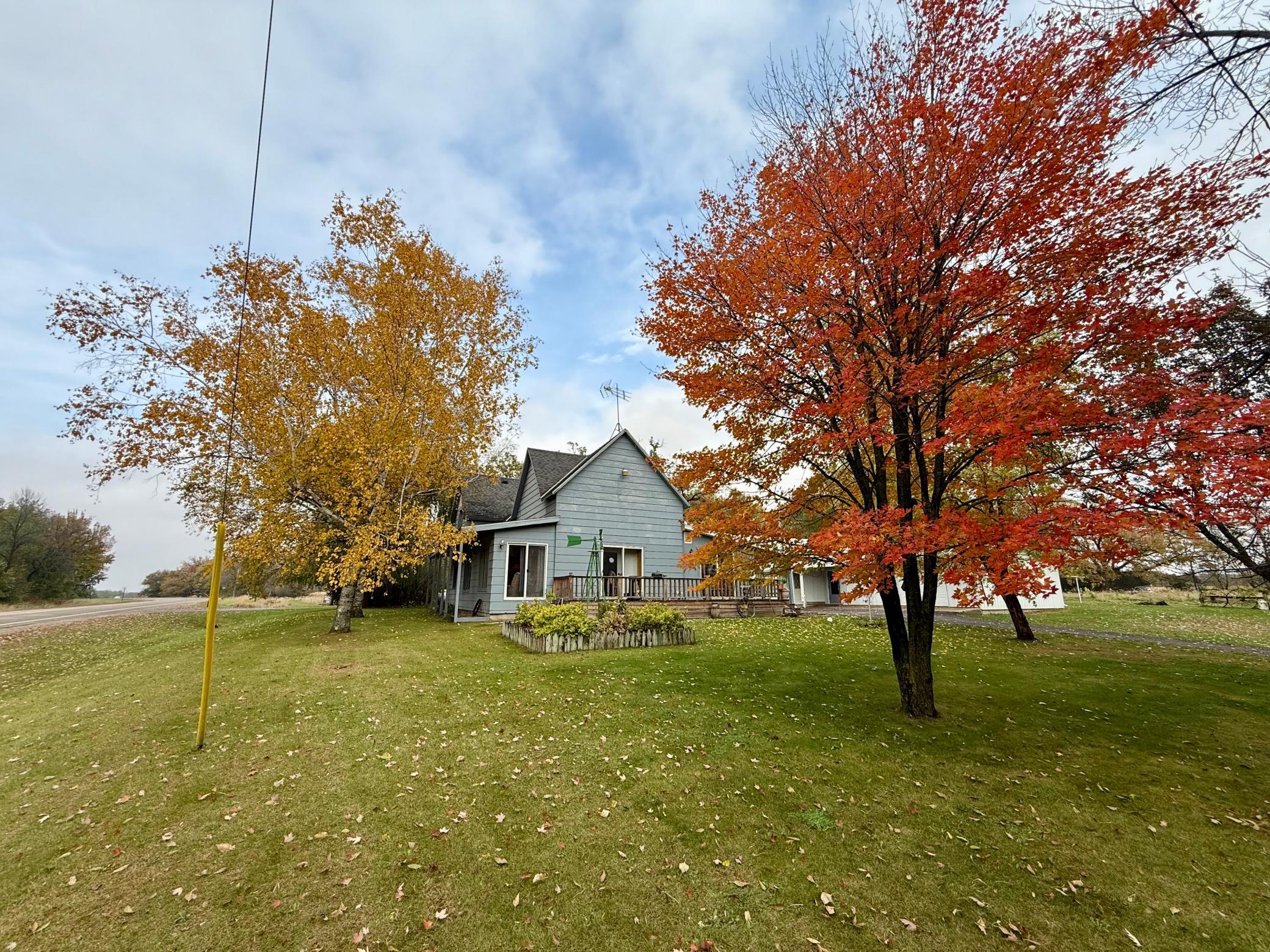 1900 single family home for sale at 11328 County 11 in Sauk Centre, MN — 3 bed, 1 bath (photo 4 of 14)
