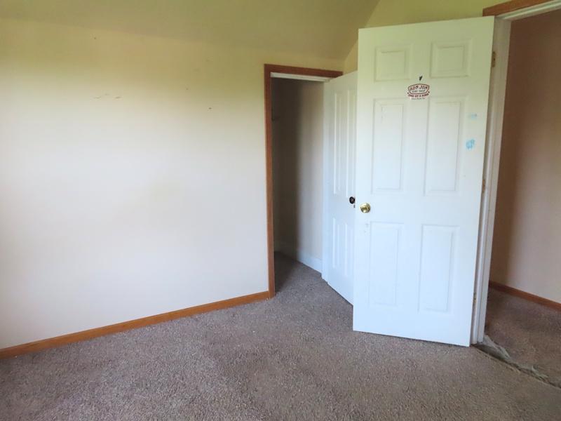 1905 single family home for sale at 518 Main Avenue N in Thief River Falls, MN — 4 bed, 2 bath (photo 17 of 30)