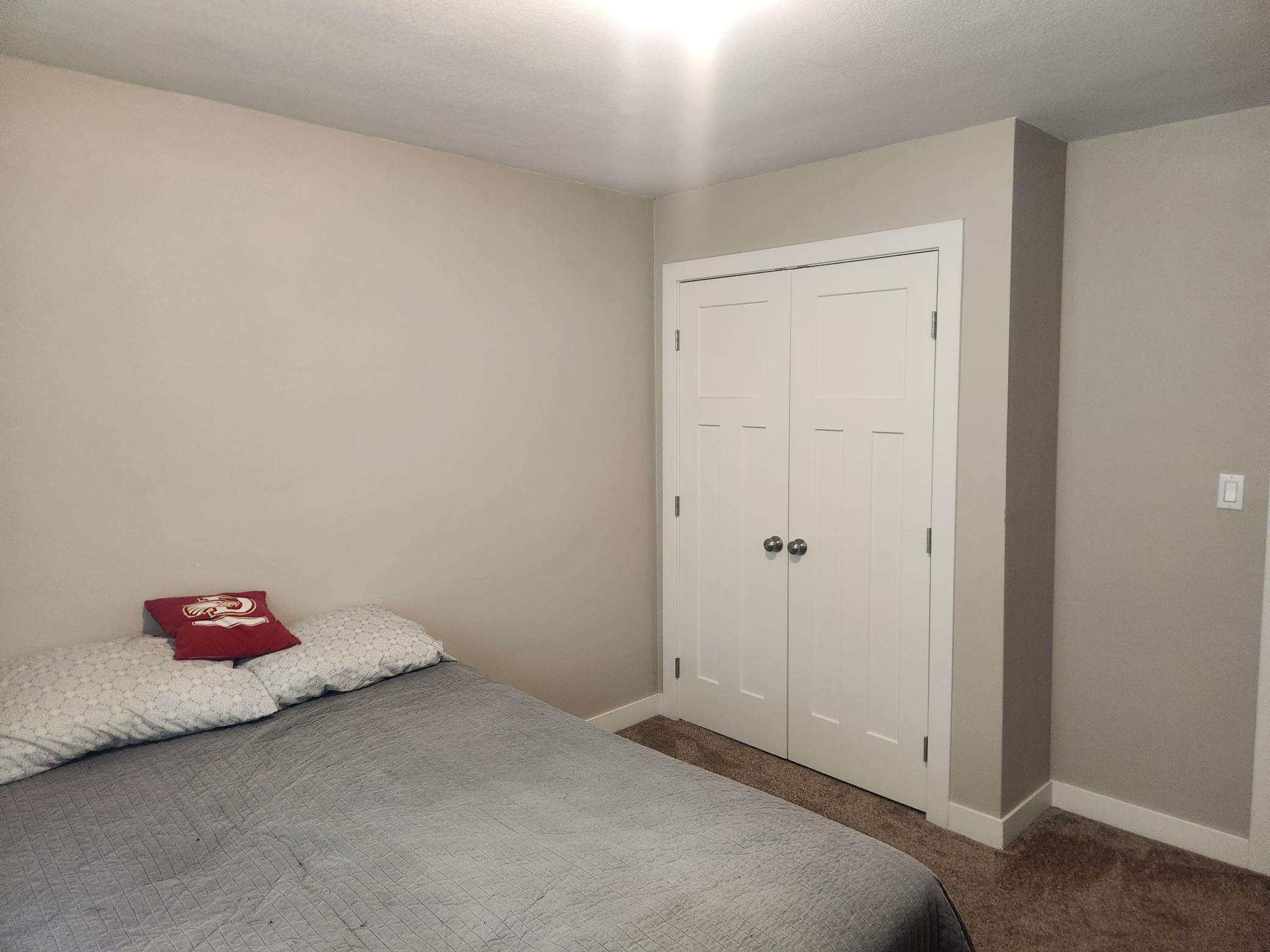 1960 single family home for sale at 1017 17th Street N in Moorhead, MN — 4 bed, 2 bath (photo 17 of 36)
