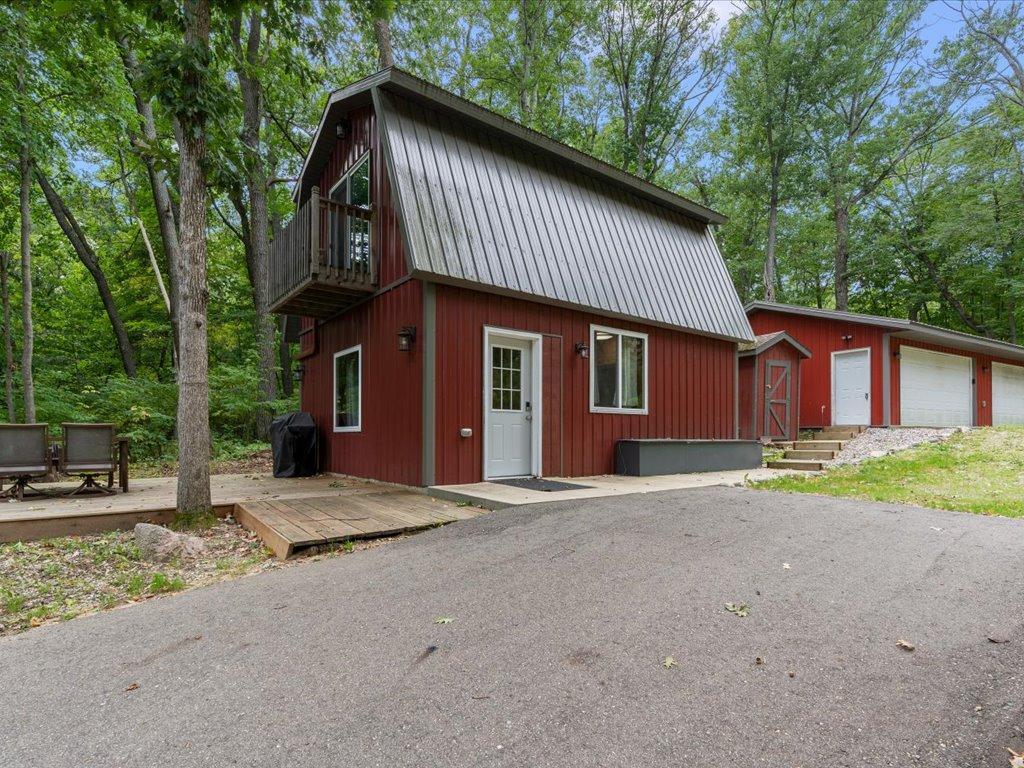 2012 single family home for sale at 10531 Chippewa Beach Road NW in Cass Lake, MN — 2 bed, 1 bath (photo 2 of 38)