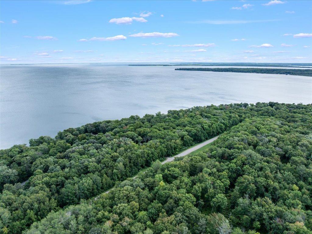 2012 single family home for sale at 10531 Chippewa Beach Road NW in Cass Lake, MN — 2 bed, 1 bath (photo 24 of 38)