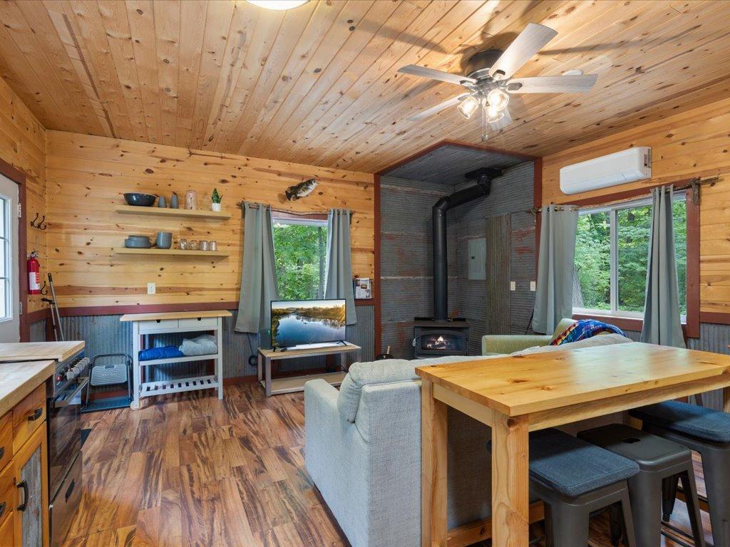 2012 single family home for sale at 10531 Chippewa Beach Road NW in Cass Lake, MN — 2 bed, 1 bath (photo 7 of 38)
