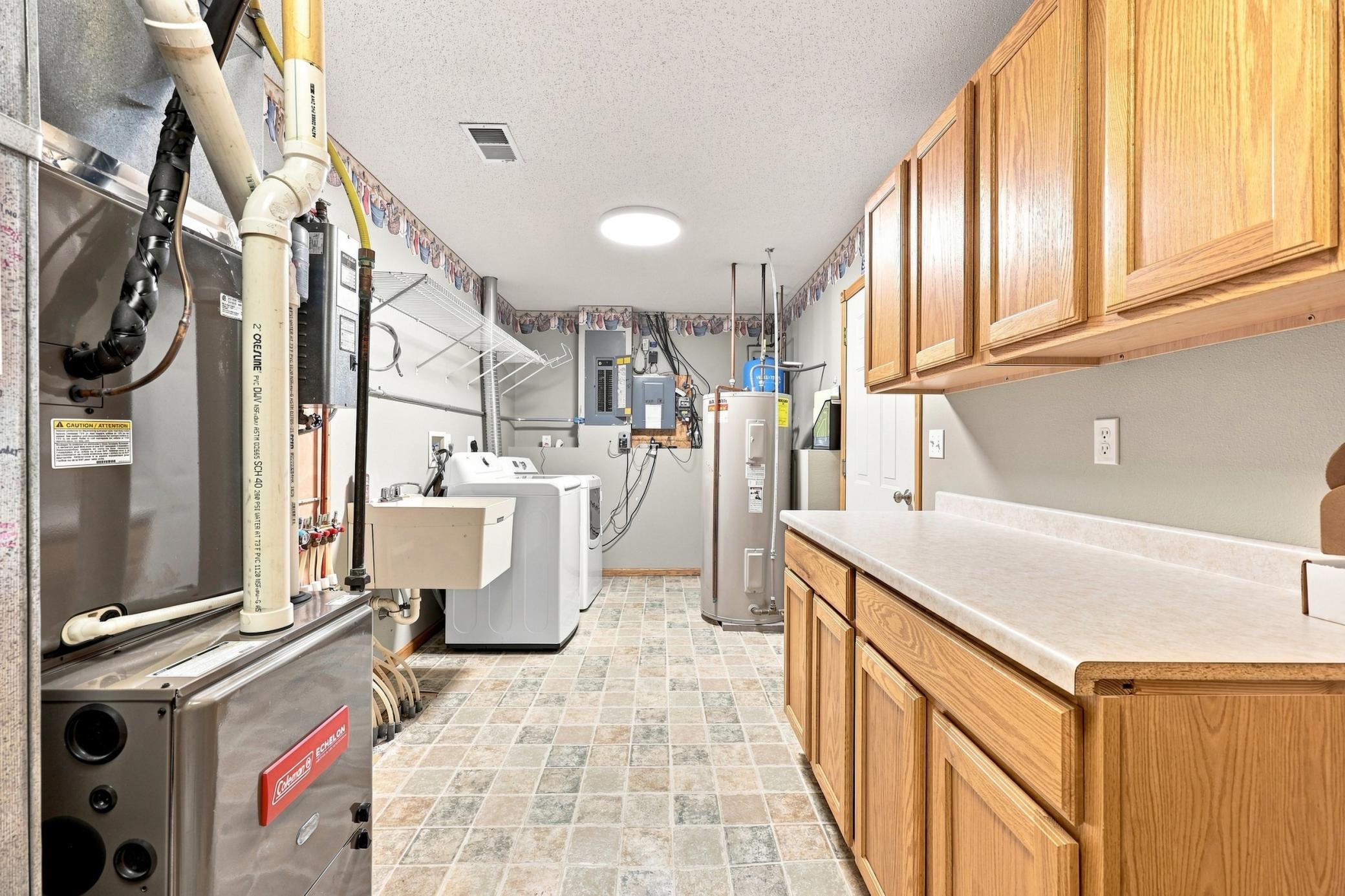 2003 single family home for sale at 15835 145th Avenue in Lake Park, MN — 5 bed, 3 bath (photo 23 of 44)