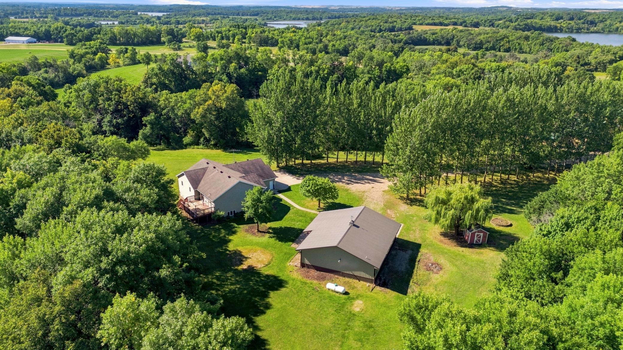 2003 single family home for sale at 15835 145th Avenue in Lake Park, MN — 5 bed, 3 bath (photo 33 of 44)