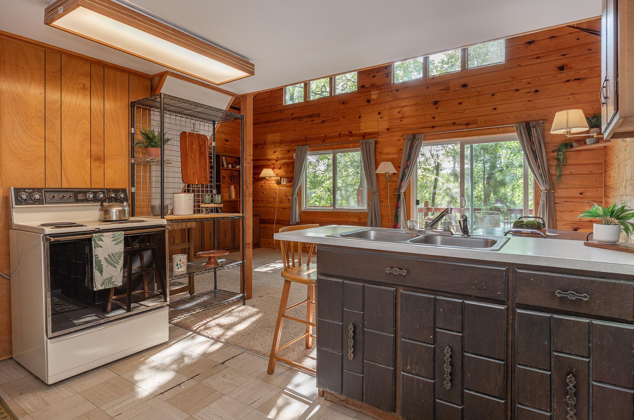 1968 single family home for sale at 425 Hand Lake Lane NW in Pine River, MN — 2 bed, 1 bath (photo 7 of 36)