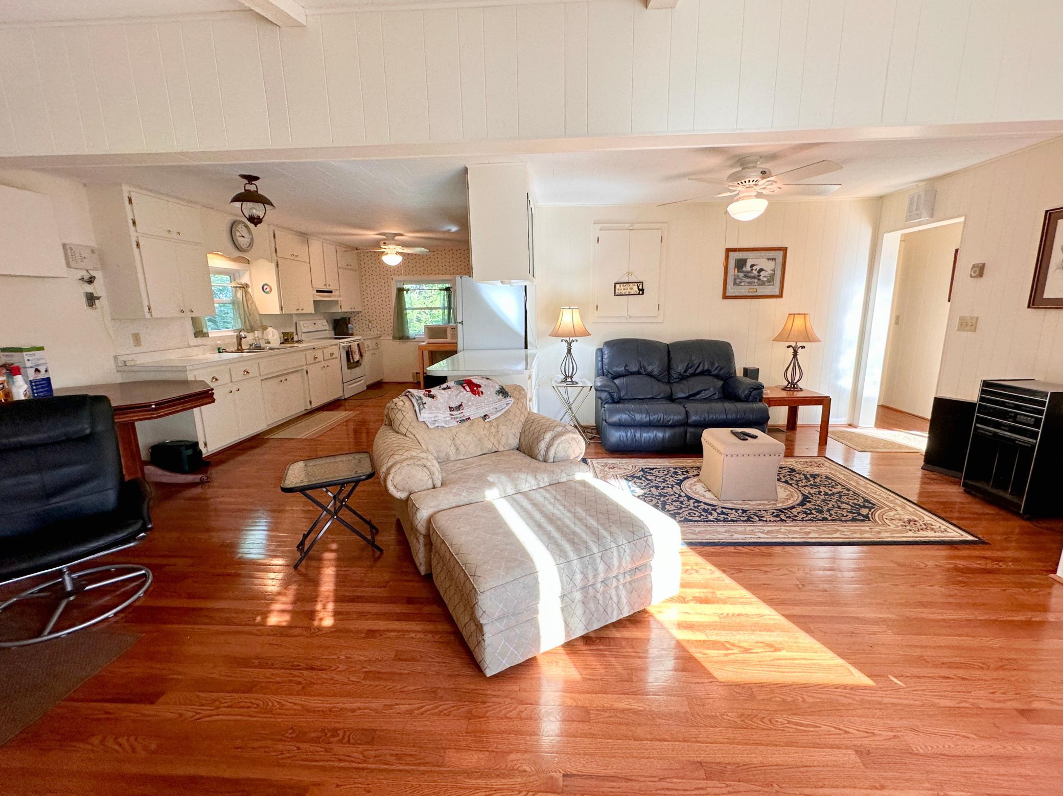 1950 single family home for sale at 40099 Us-71 in Bertha, MN — 4 bed, 2 bath (photo 27 of 55)