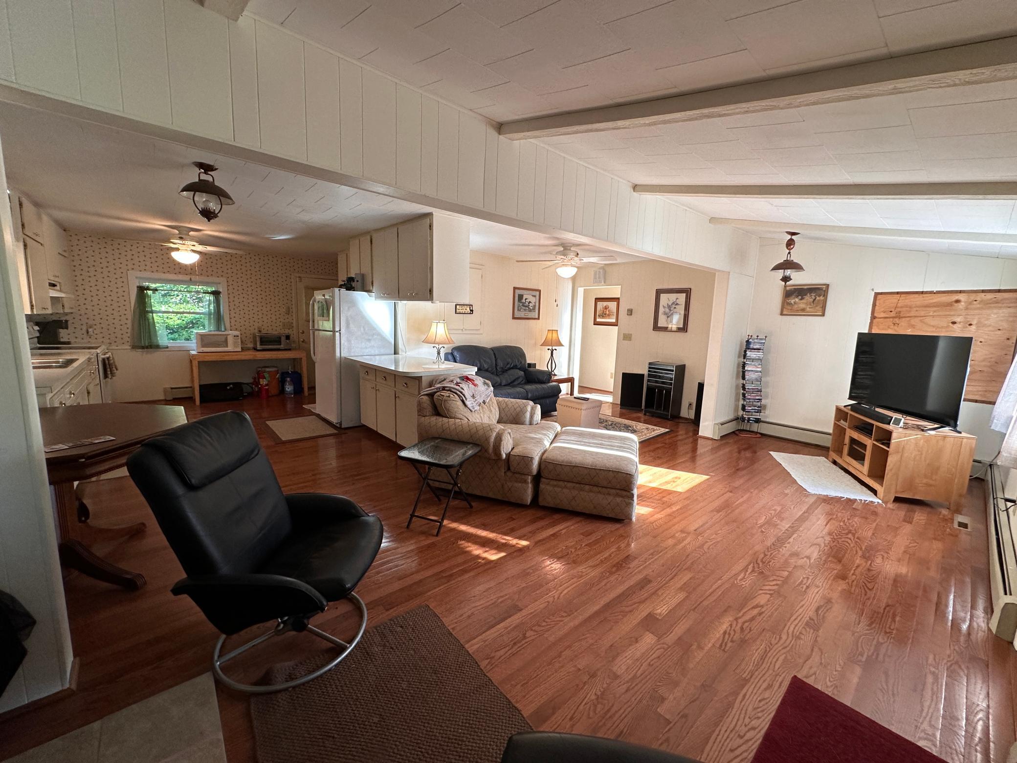1950 single family home for sale at 40099 Us-71 in Bertha, MN — 4 bed, 2 bath (photo 28 of 55)