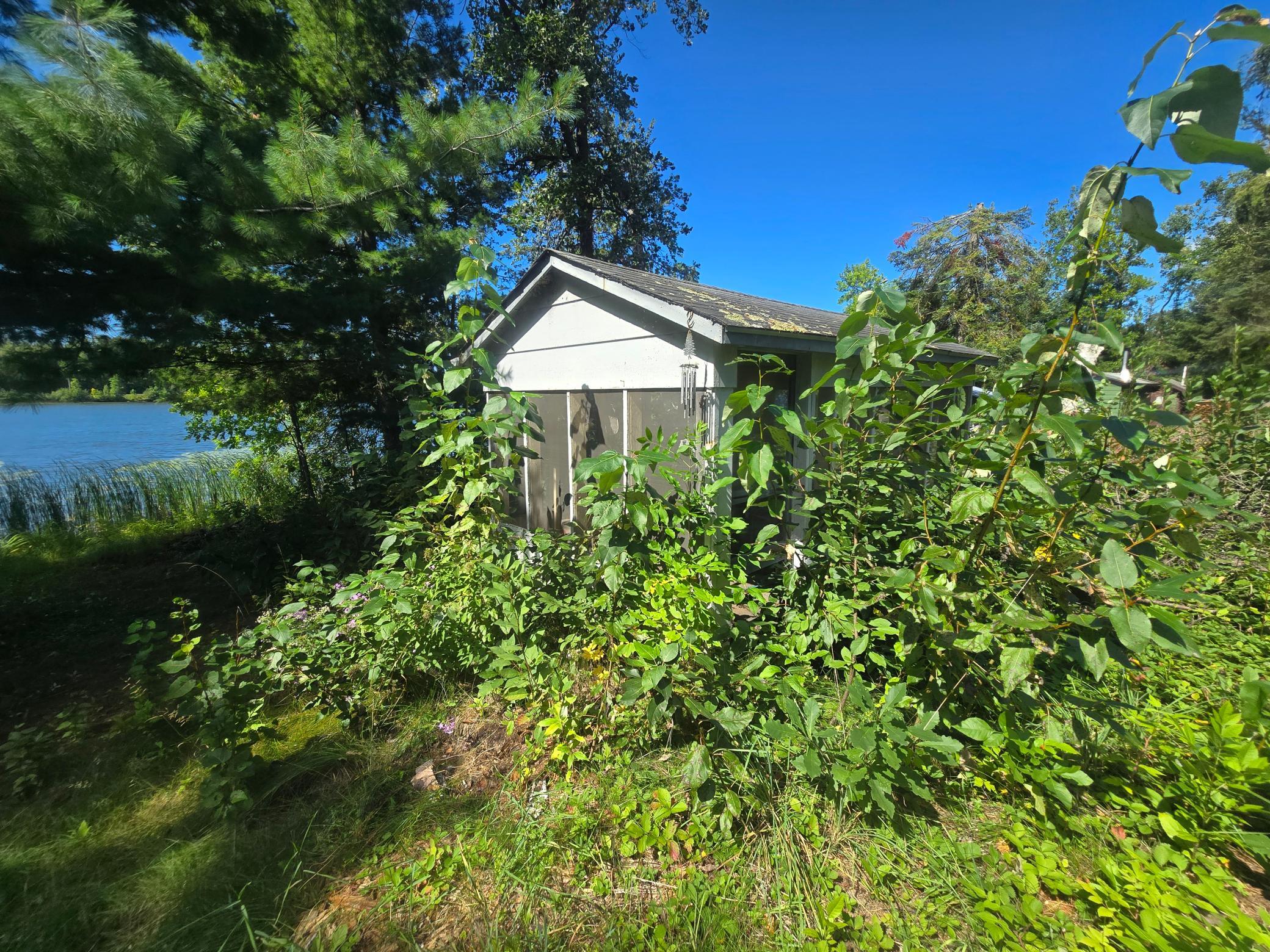 1942 single family home for sale at 23140 Oak Lane in Bovey, MN — 2 bed, 1 bath (photo 14 of 21)