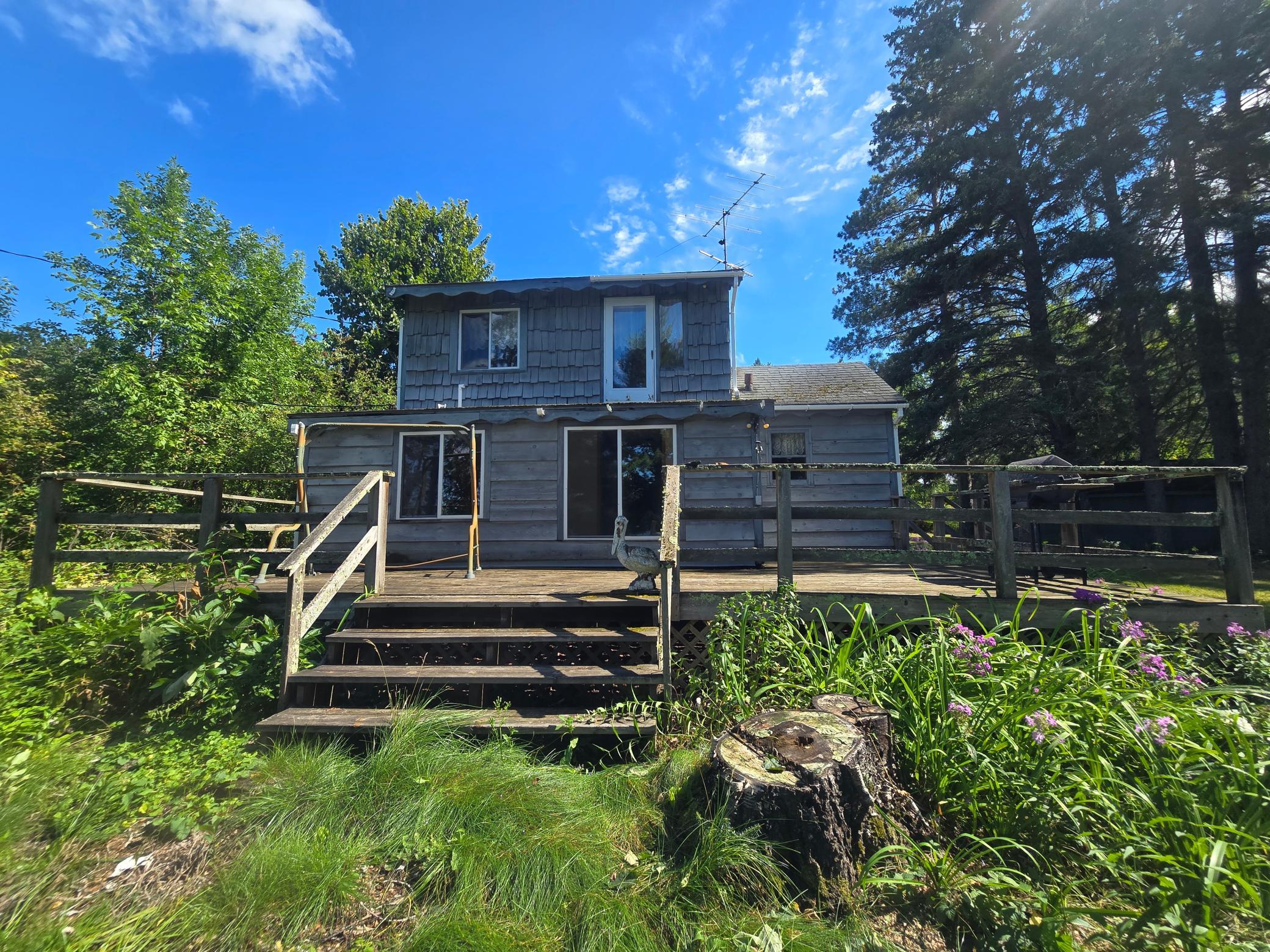 1942 single family home for sale at 23140 Oak Lane in Bovey, MN — 2 bed, 1 bath (photo 5 of 21)
