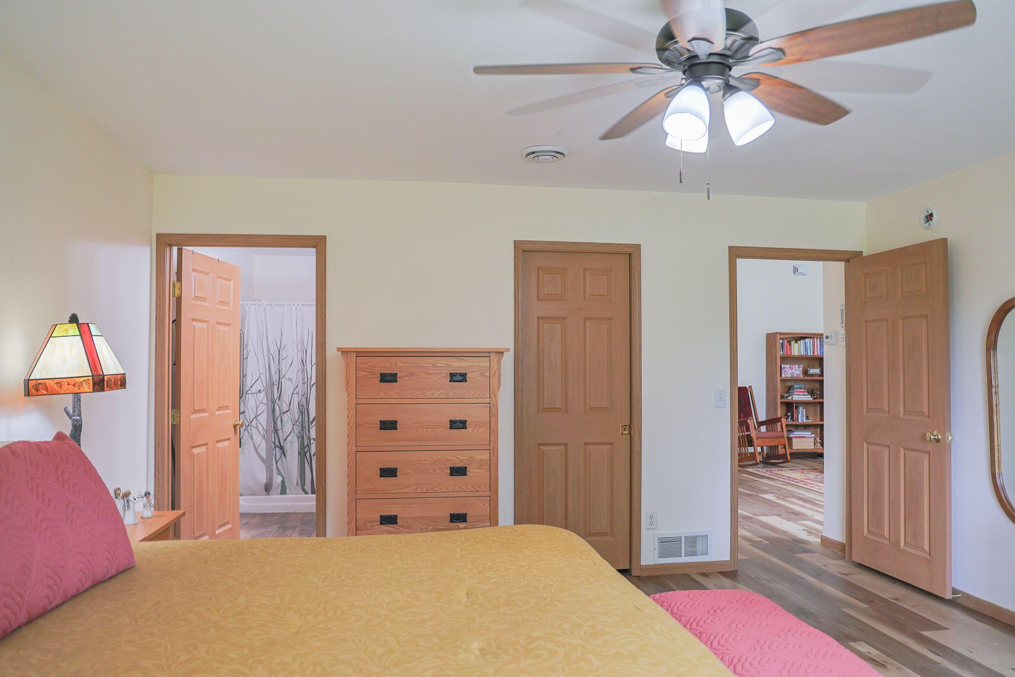 2005 townhouse for sale at 738 35th Street NW in Bemidji, MN — 3 bed, 2 bath (photo 15 of 32)