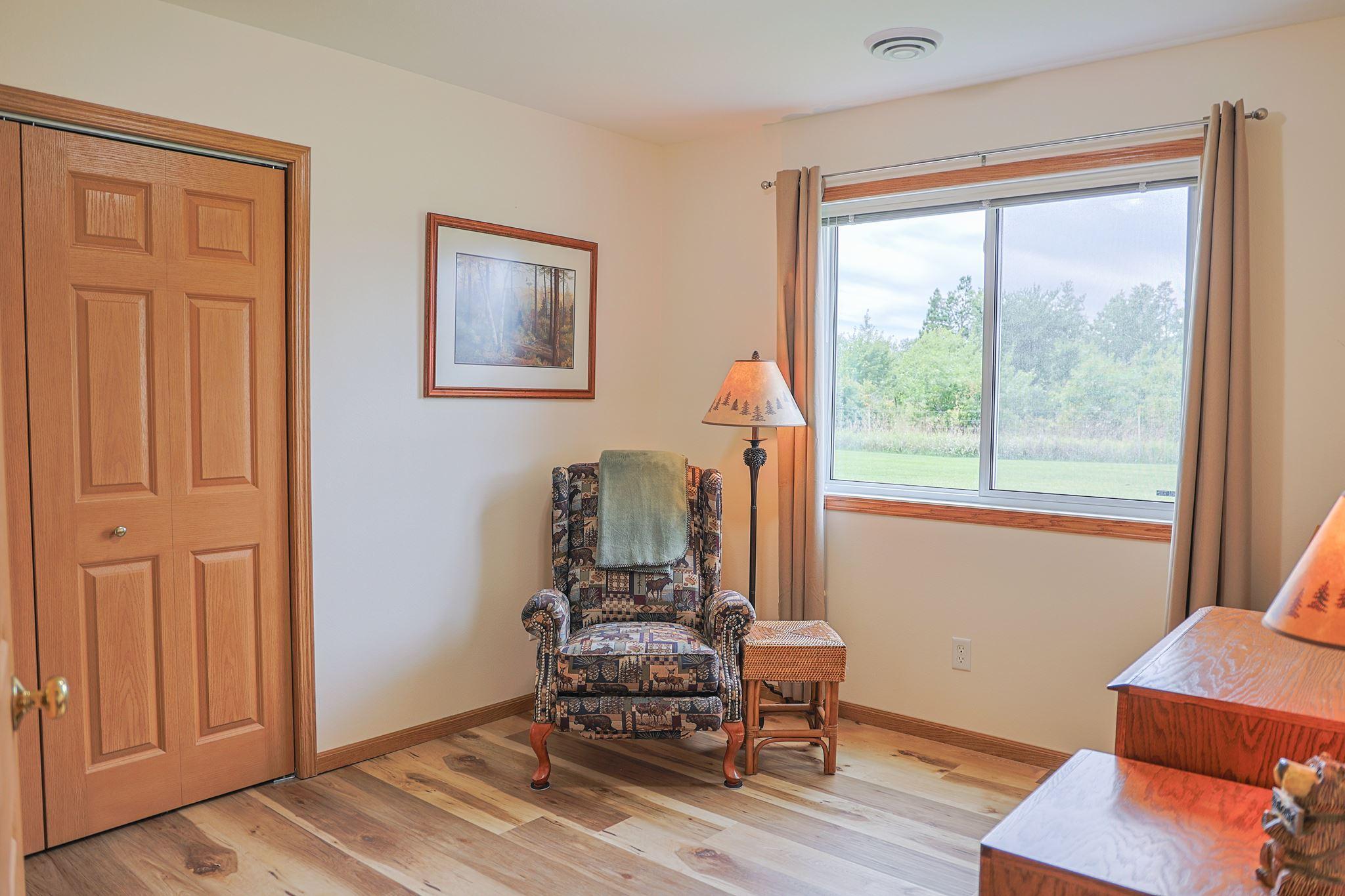 2005 townhouse for sale at 738 35th Street NW in Bemidji, MN — 3 bed, 2 bath (photo 17 of 32)