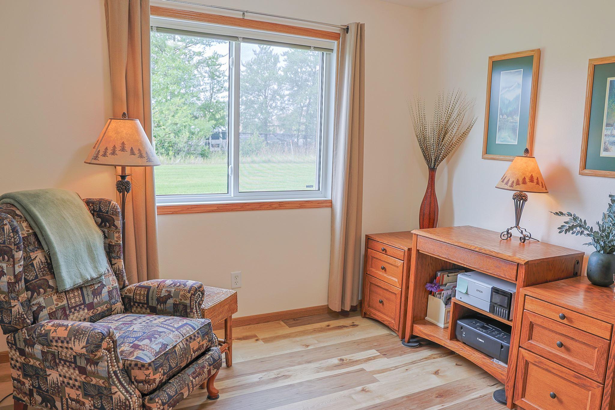 2005 townhouse for sale at 738 35th Street NW in Bemidji, MN — 3 bed, 2 bath (photo 18 of 32)