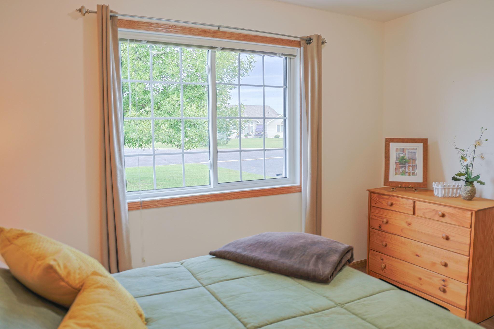 2005 townhouse for sale at 738 35th Street NW in Bemidji, MN — 3 bed, 2 bath (photo 20 of 32)