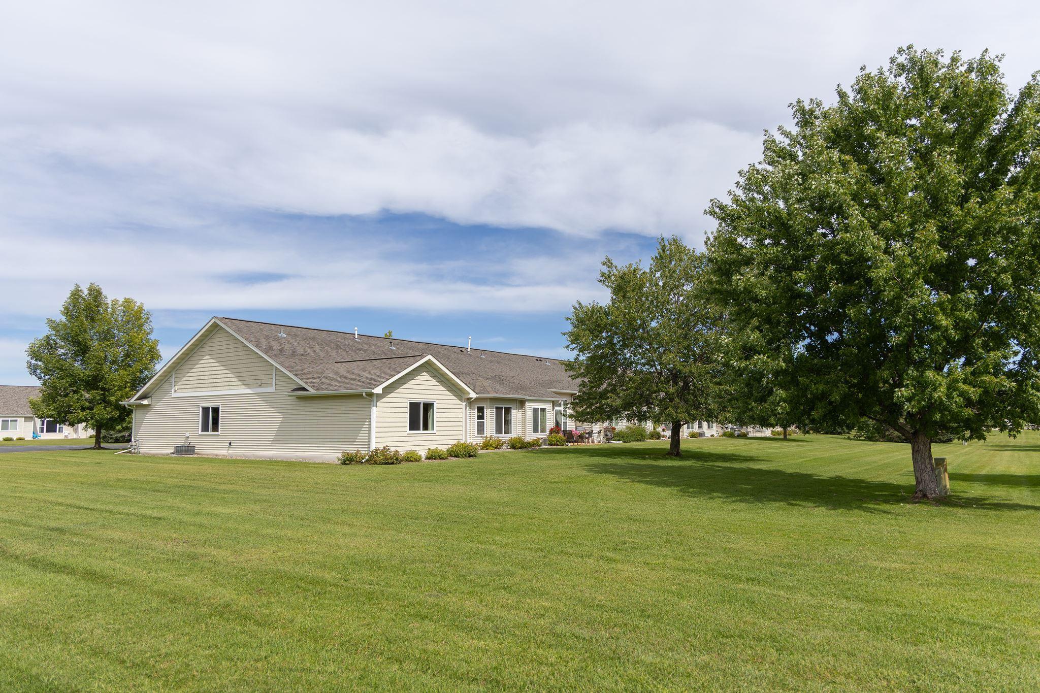 2005 townhouse for sale at 738 35th Street NW in Bemidji, MN — 3 bed, 2 bath (photo 26 of 32)