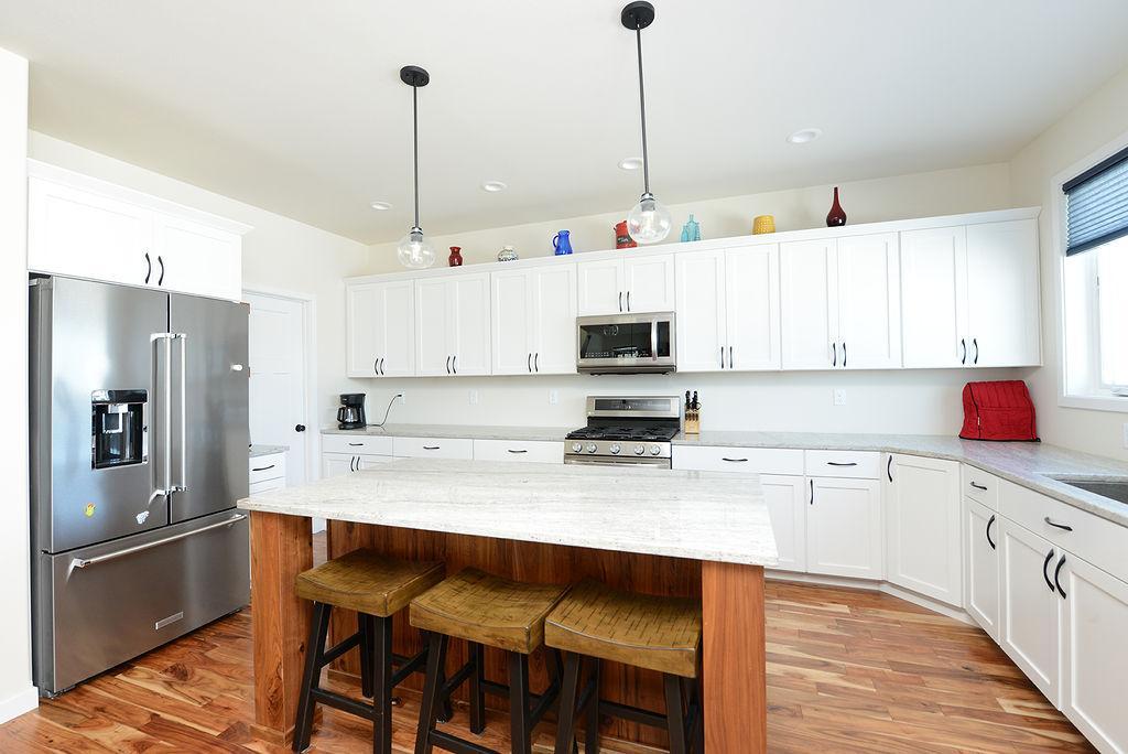 2021 single family home for sale at 6707 54th Avenue S in Fargo, ND — 5 bed, 4 bath (photo 11 of 48)