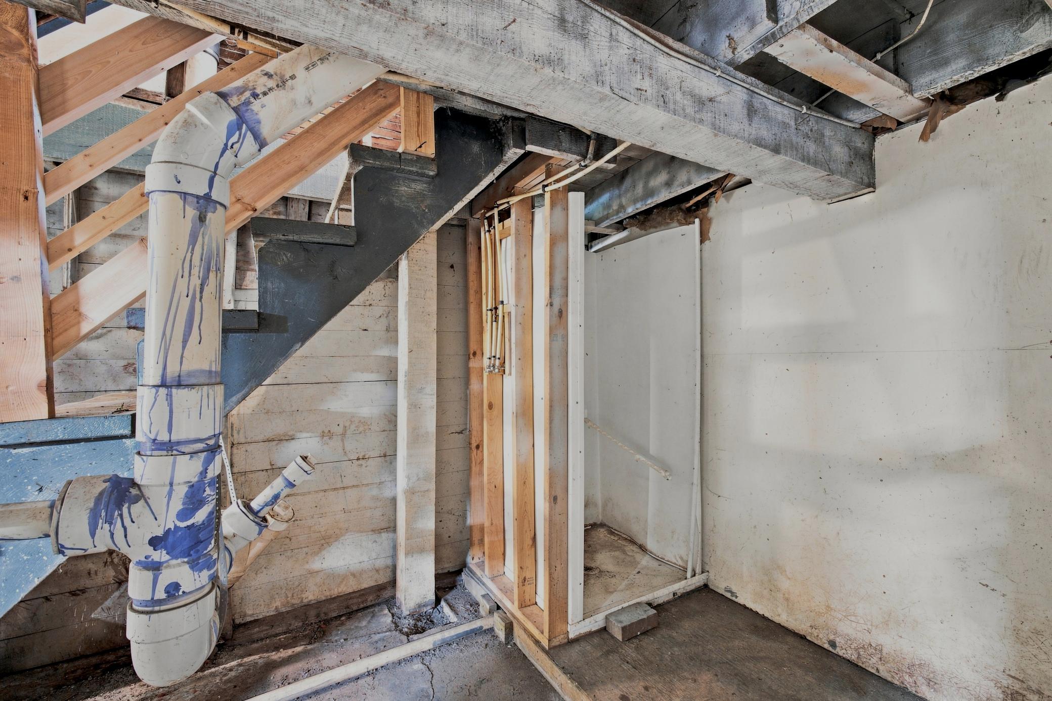 1899 single family home for sale at 1028 7th Street N in Fargo, ND — 4 bed, 3 bath (photo 46 of 59)