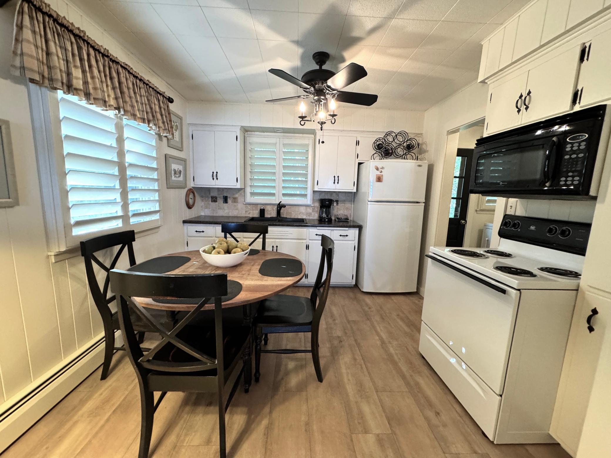1971 single family home for sale at 38675 Wagon Trail Loop in Battle Lake, MN — 3 bed, 1 bath (photo 16 of 46)