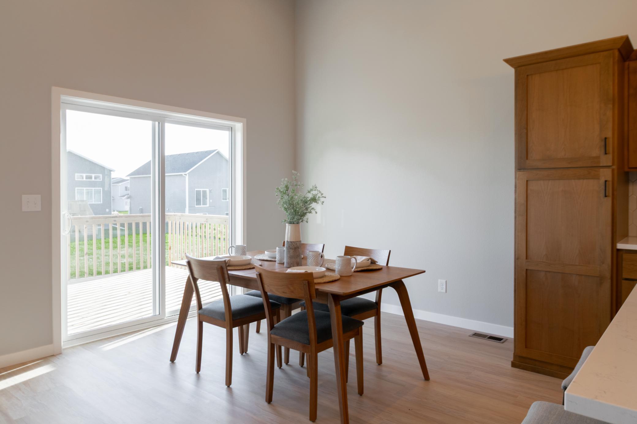 2025 single family home for sale at 6208 86th Avenue S in Horace, ND — 3 bed, 2 bath (photo 16 of 38)