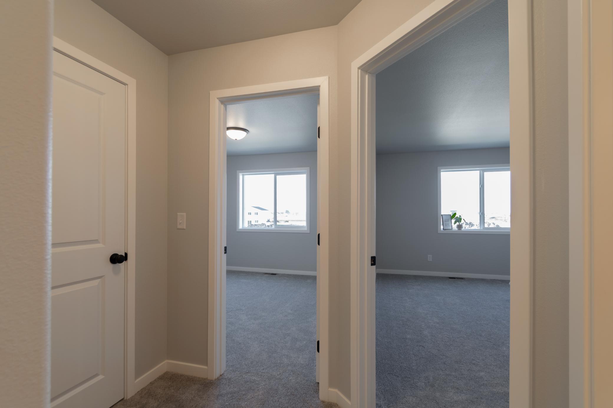 2025 single family home for sale at 6208 86th Avenue S in Horace, ND — 3 bed, 2 bath (photo 20 of 38)