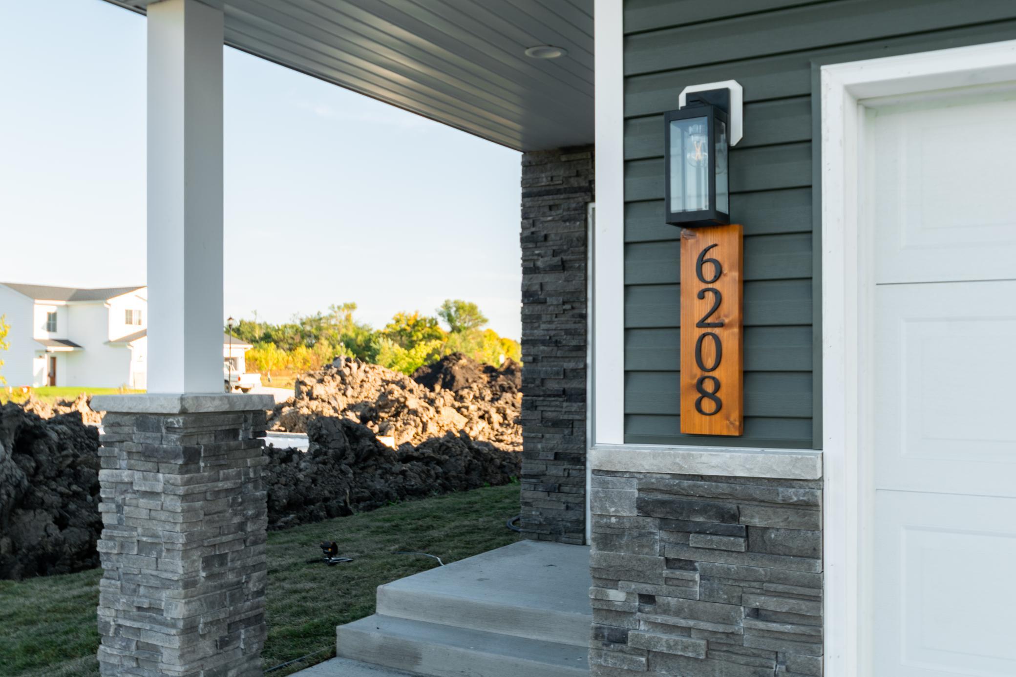 2025 single family home for sale at 6208 86th Avenue S in Horace, ND — 3 bed, 2 bath (photo 3 of 38)