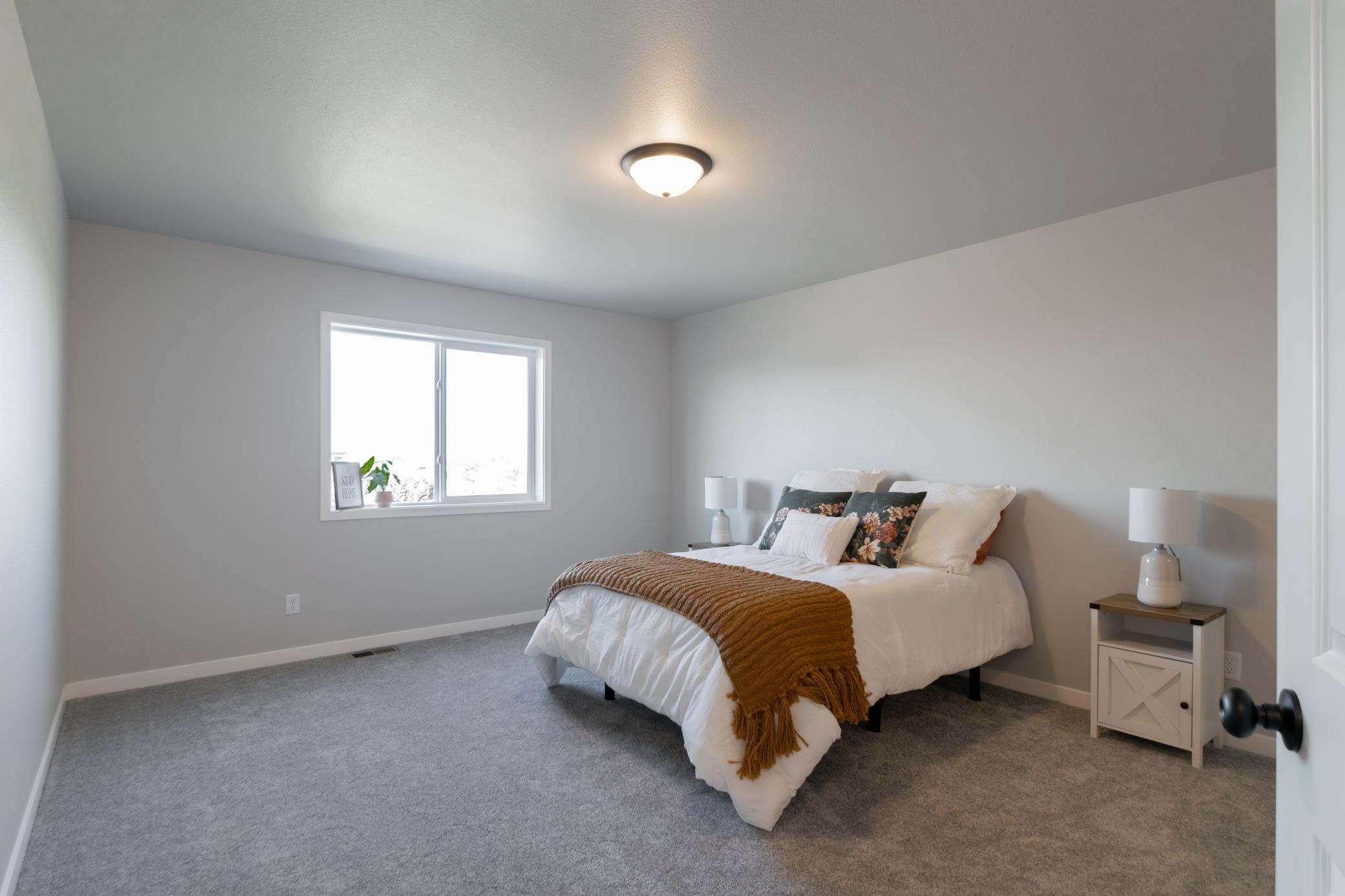 2025 single family home for sale at 6208 86th Avenue S in Horace, ND — 3 bed, 2 bath (photo 24 of 38)