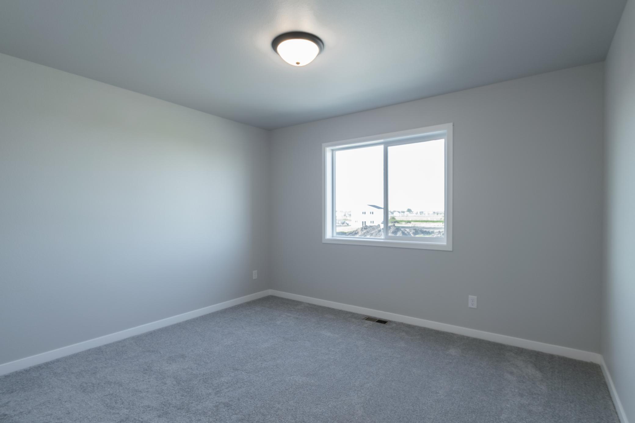 2025 single family home for sale at 6208 86th Avenue S in Horace, ND — 3 bed, 2 bath (photo 28 of 38)
