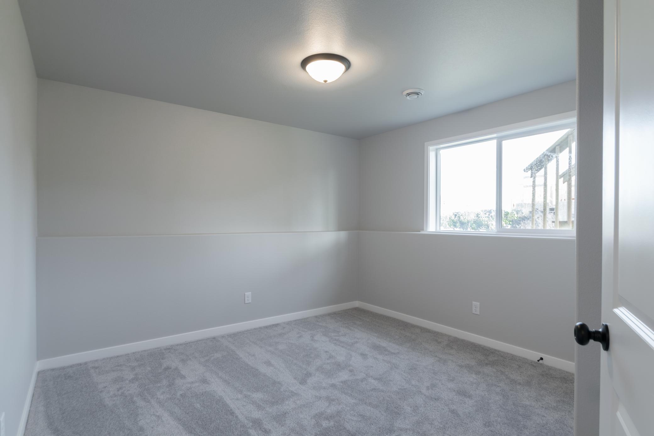 2025 single family home for sale at 6208 86th Avenue S in Horace, ND — 3 bed, 2 bath (photo 35 of 38)