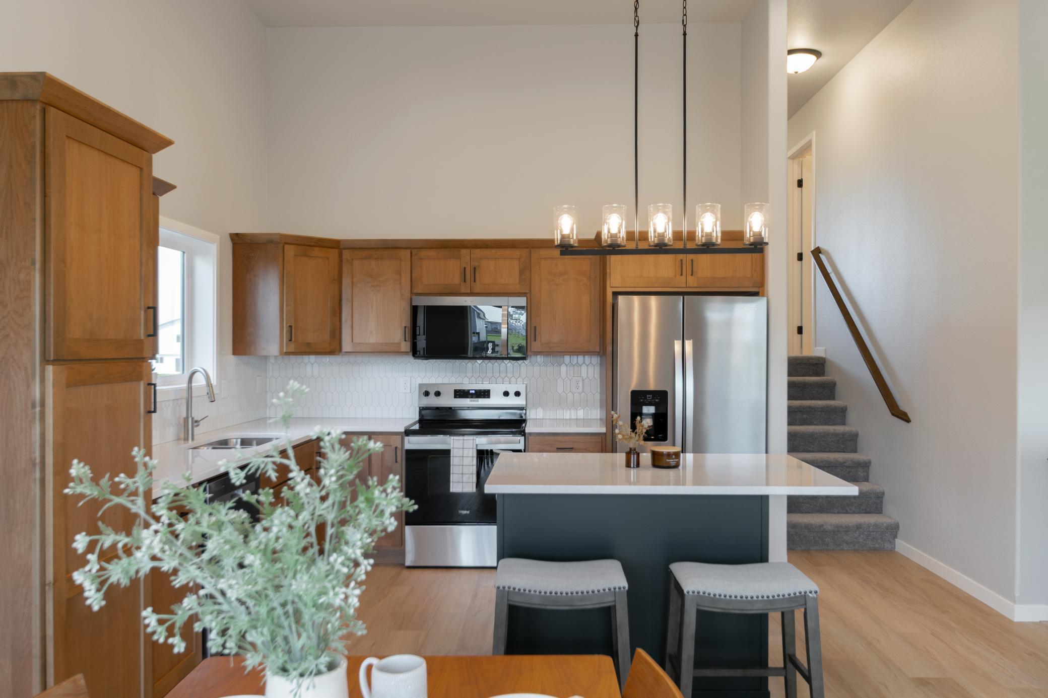 2025 single family home for sale at 6208 86th Avenue S in Horace, ND — 3 bed, 2 bath (photo 9 of 38)