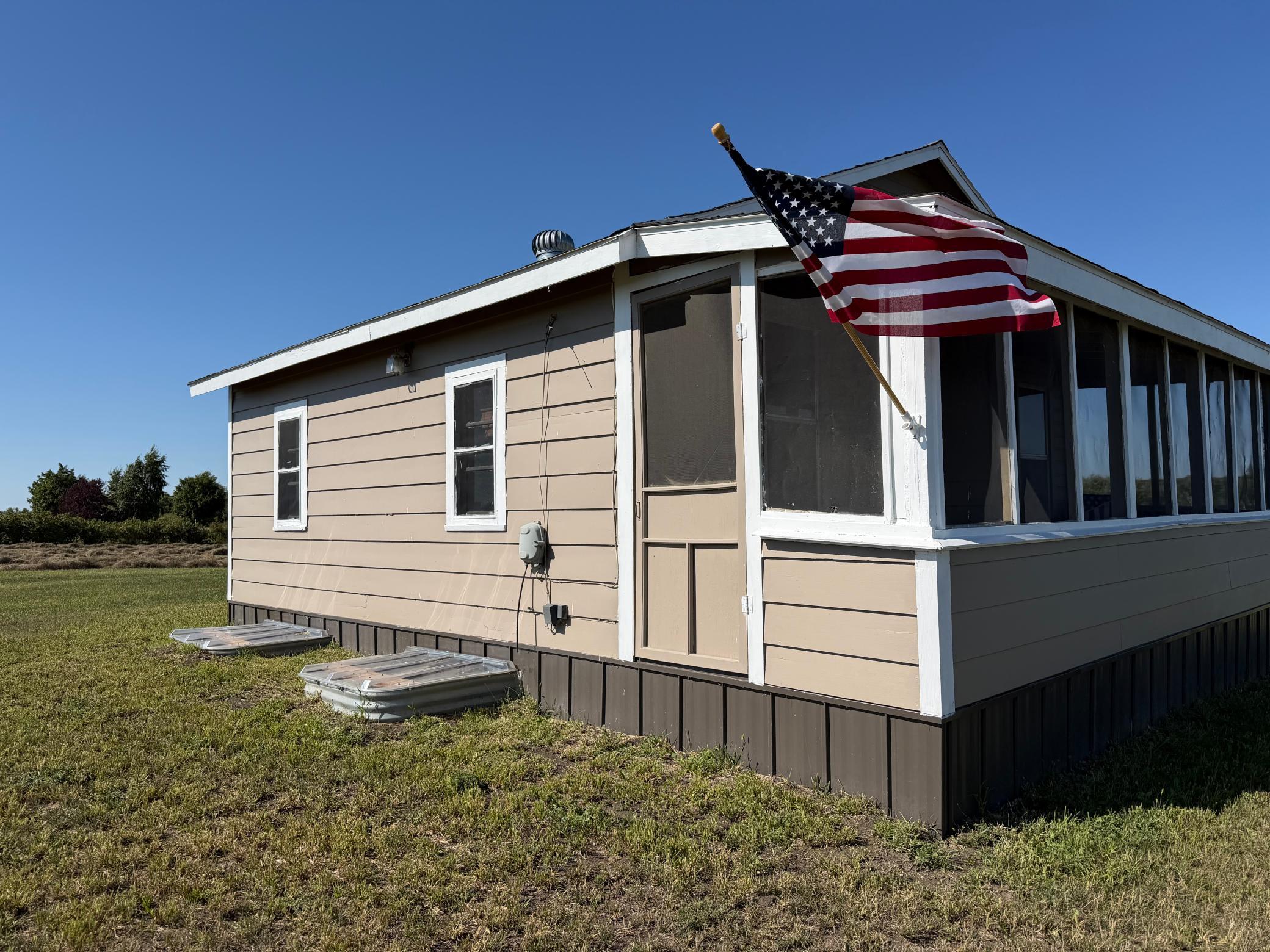 1965 single family home for sale at 27887 238th Street in Fergus Falls, MN — 2 bed, 1 bath (photo 18 of 32)
