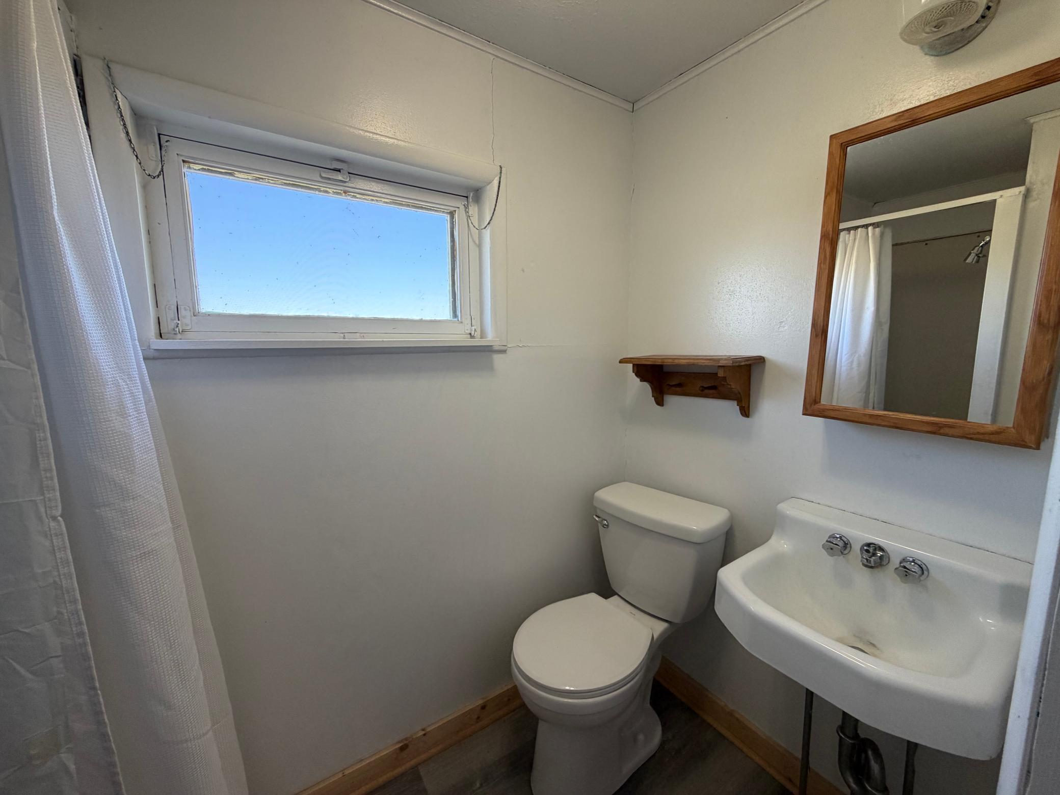 1965 single family home for sale at 27887 238th Street in Fergus Falls, MN — 2 bed, 1 bath (photo 10 of 32)