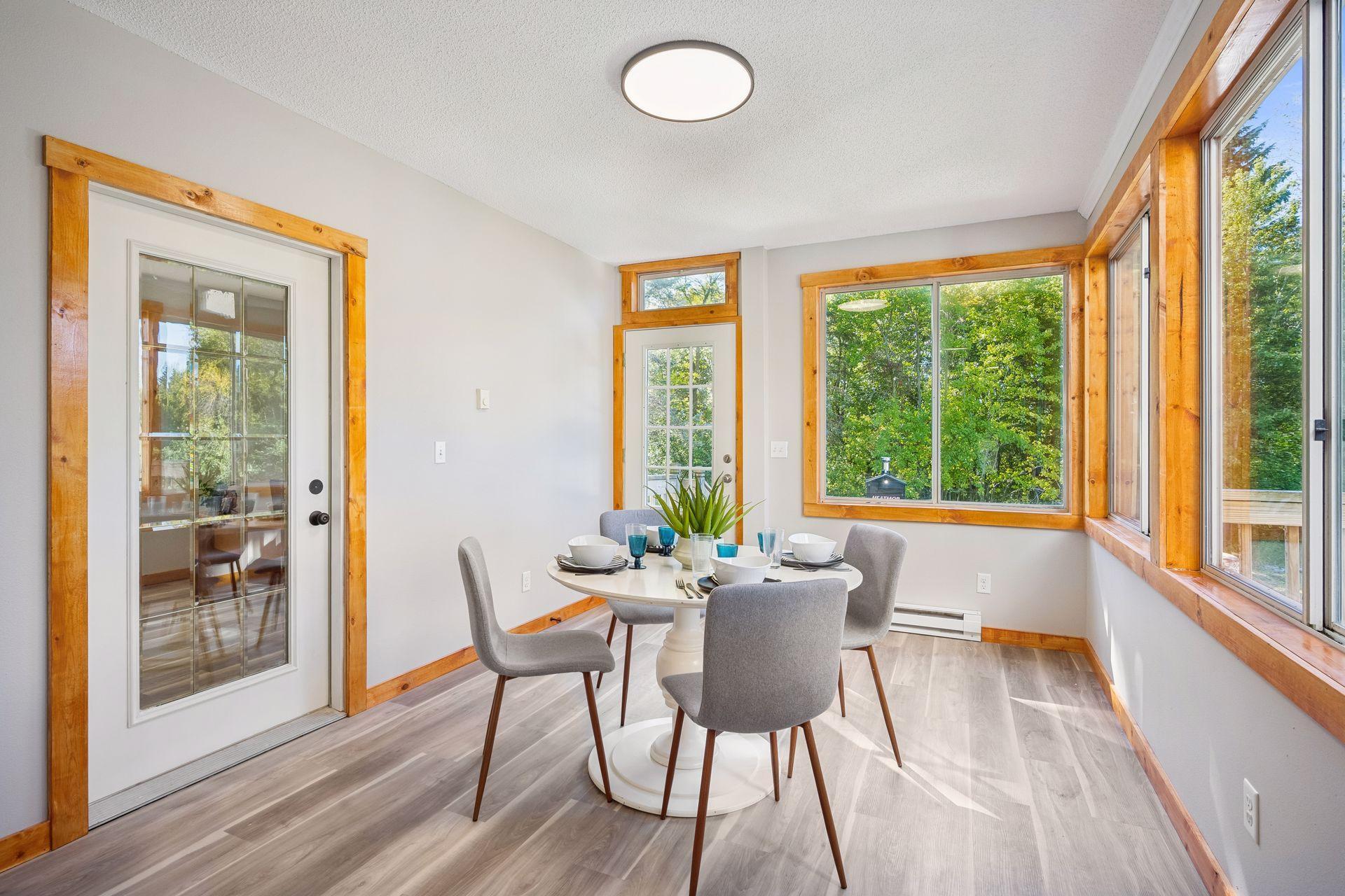 1880 single family home for sale at 19391 County Rd 37 in Osakis, MN — 5 bed, 5 bath (photo 10 of 60)